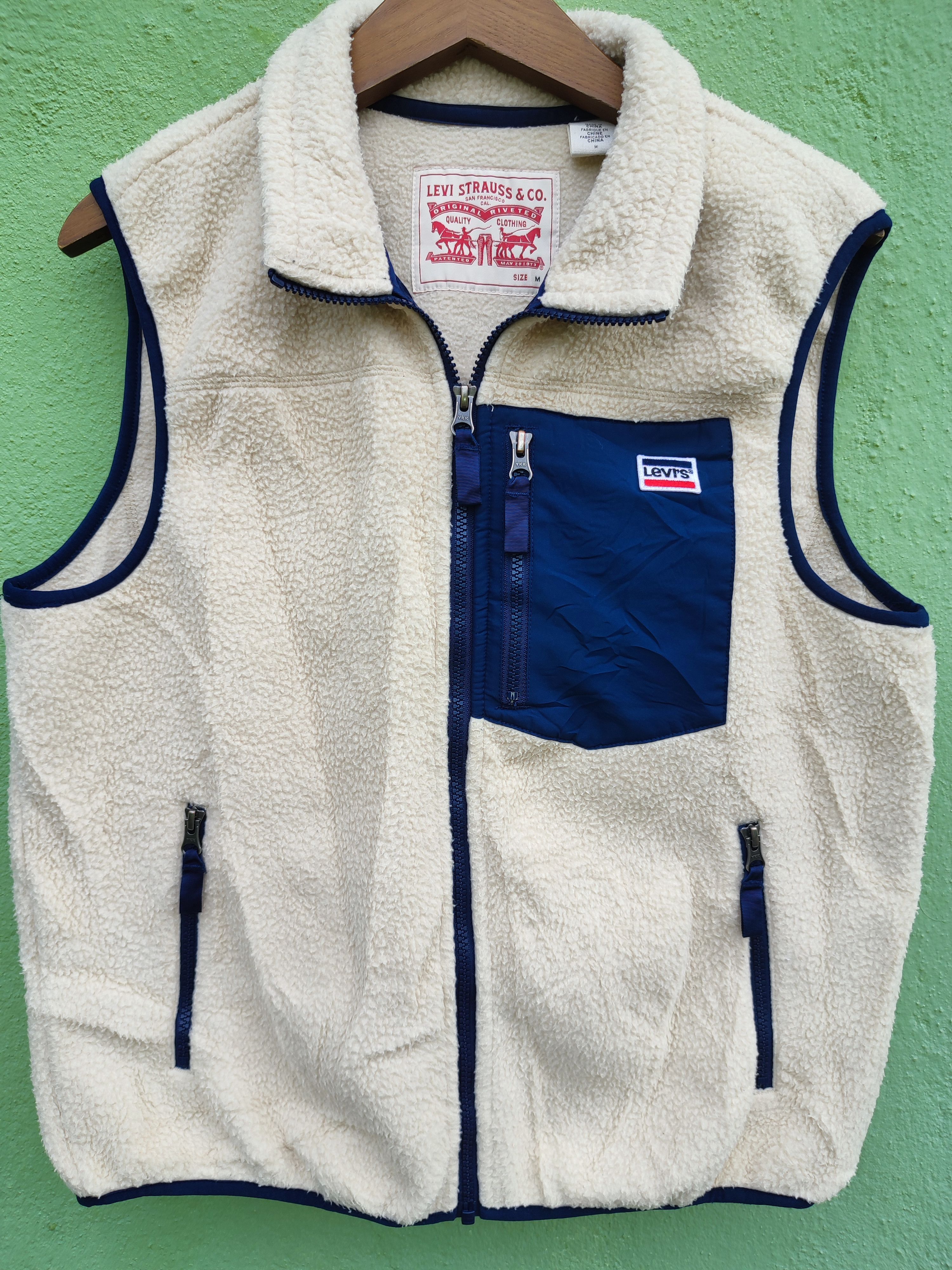 !!🔴🔥 DELETE TODAY🔥💥 Vintage Levis Sherpa Vest Jacket