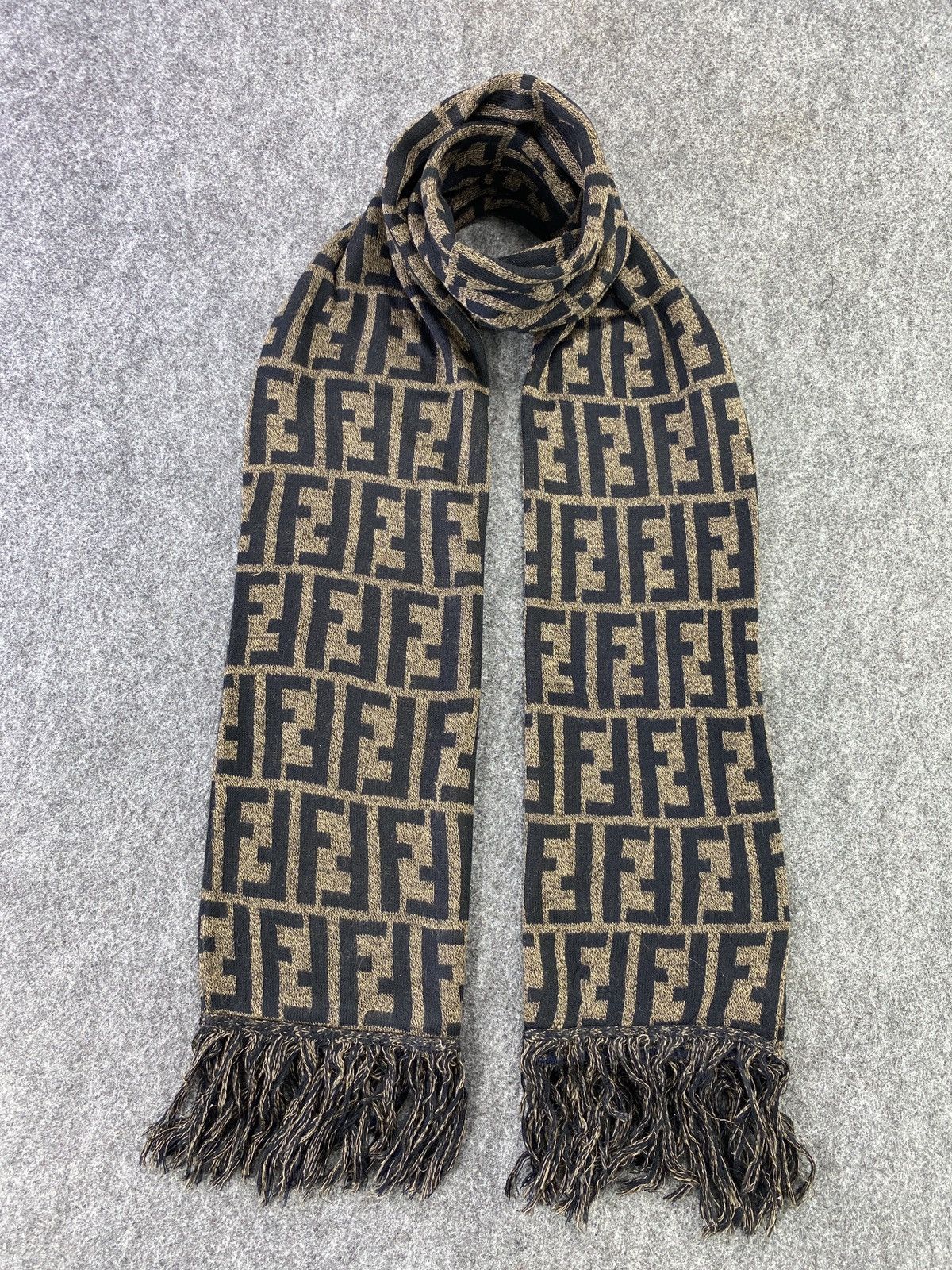 Designer Fendi Scarf/Muffler/Neckwear -T231 Size ONE SIZE - 1 Thumbnail