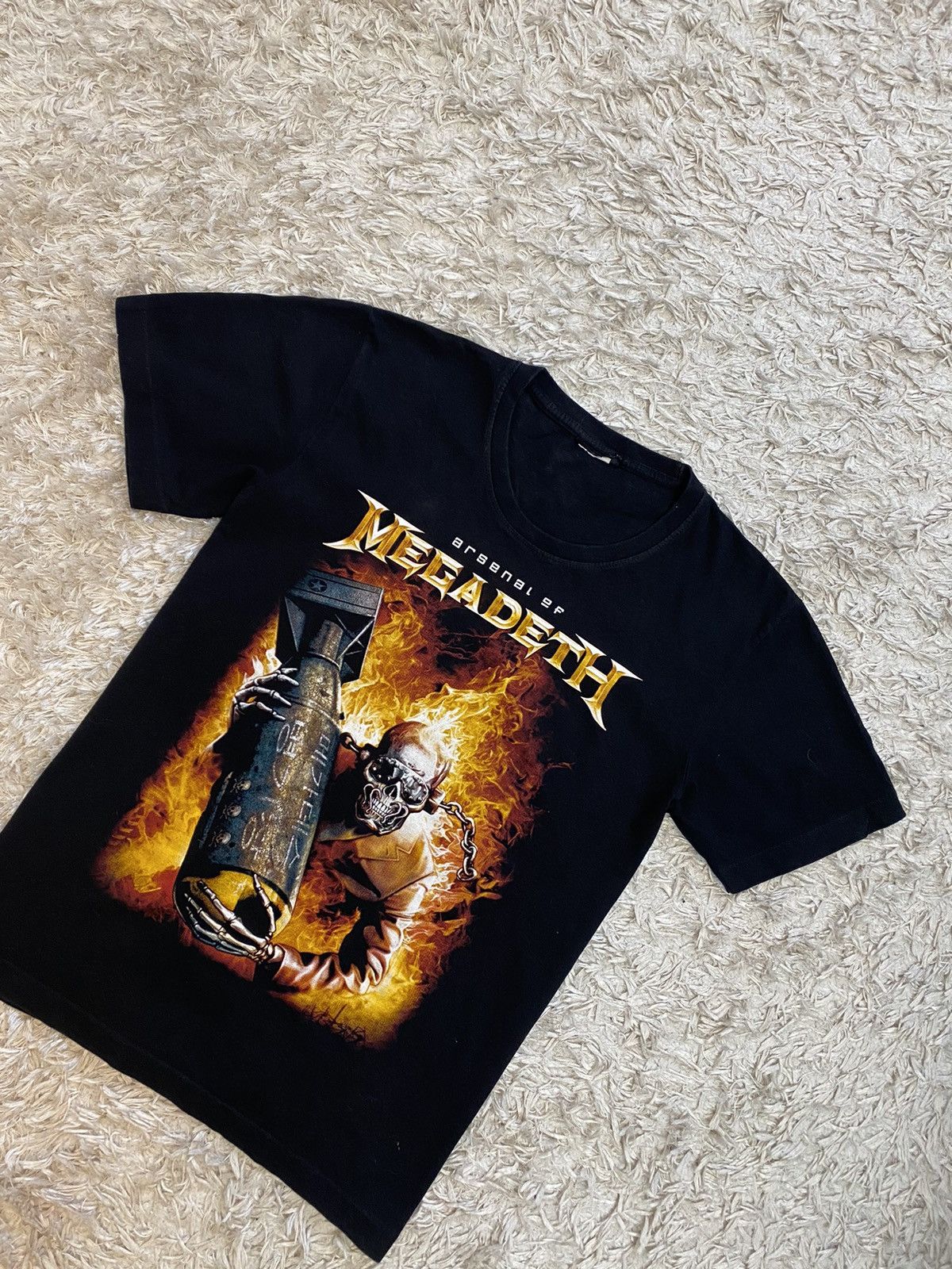 Band Tees × Megadeth × Vintage Vintage Arsenal of Megadeth Band tees Deadstock tee shirt Size US S / EU 44-46 / 1 - 3 Thumbnail