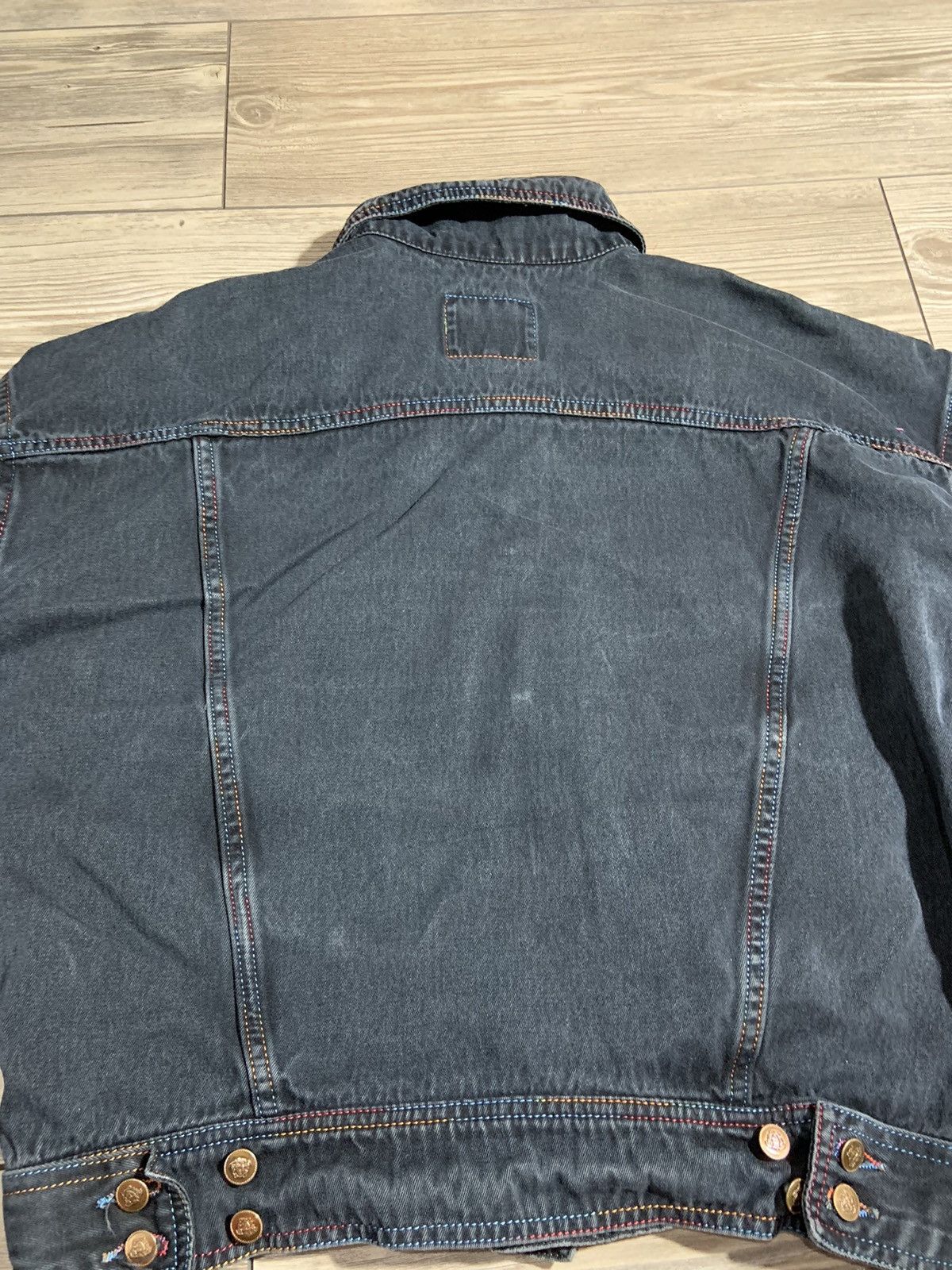 Versace × Vintage Vintage Versace Jeans Couture Rainbow Stitched Denim Jacket Size US S / EU 44-46 / 1 - 5 Thumbnail