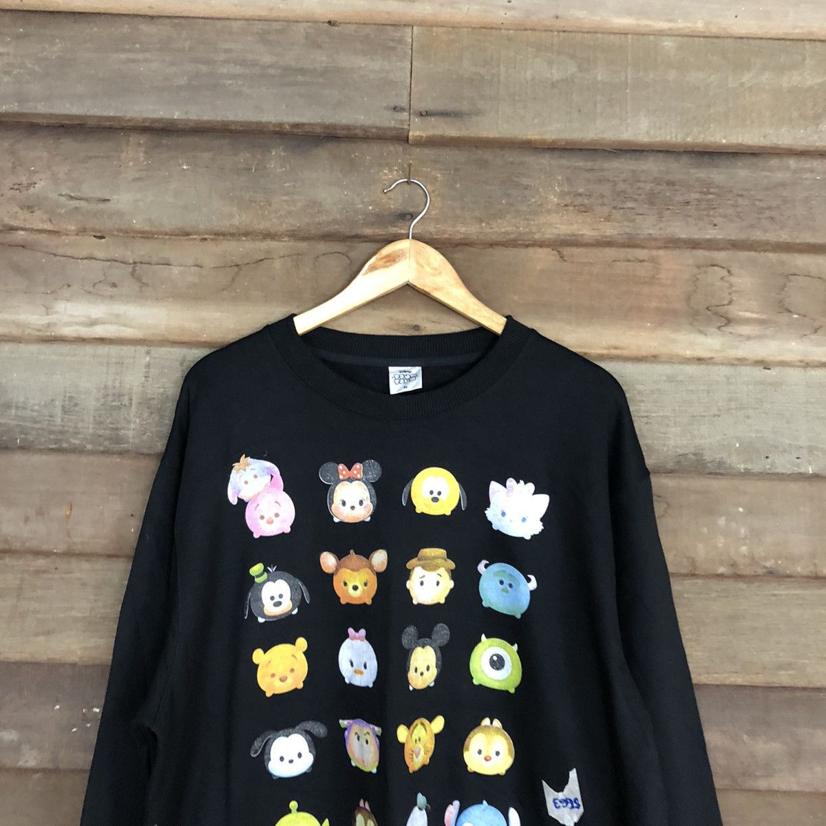 Disney Tsum Tsum Disney Black Sweatshirt #5663 Size US XXL / EU 58 / 5 - 2 Thumbnail