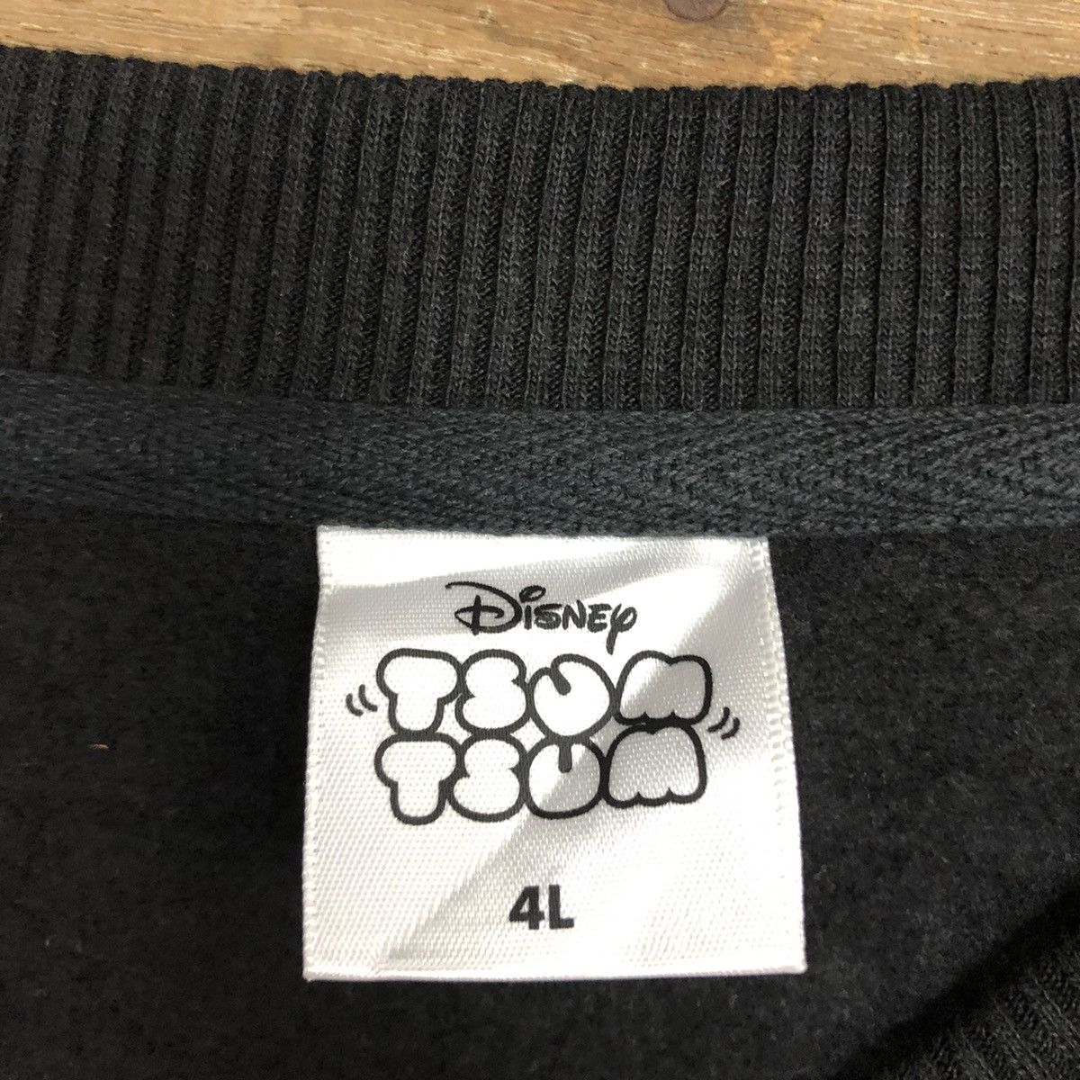 Disney Tsum Tsum Disney Black Sweatshirt #5663 Size US XXL / EU 58 / 5 - 12 Thumbnail