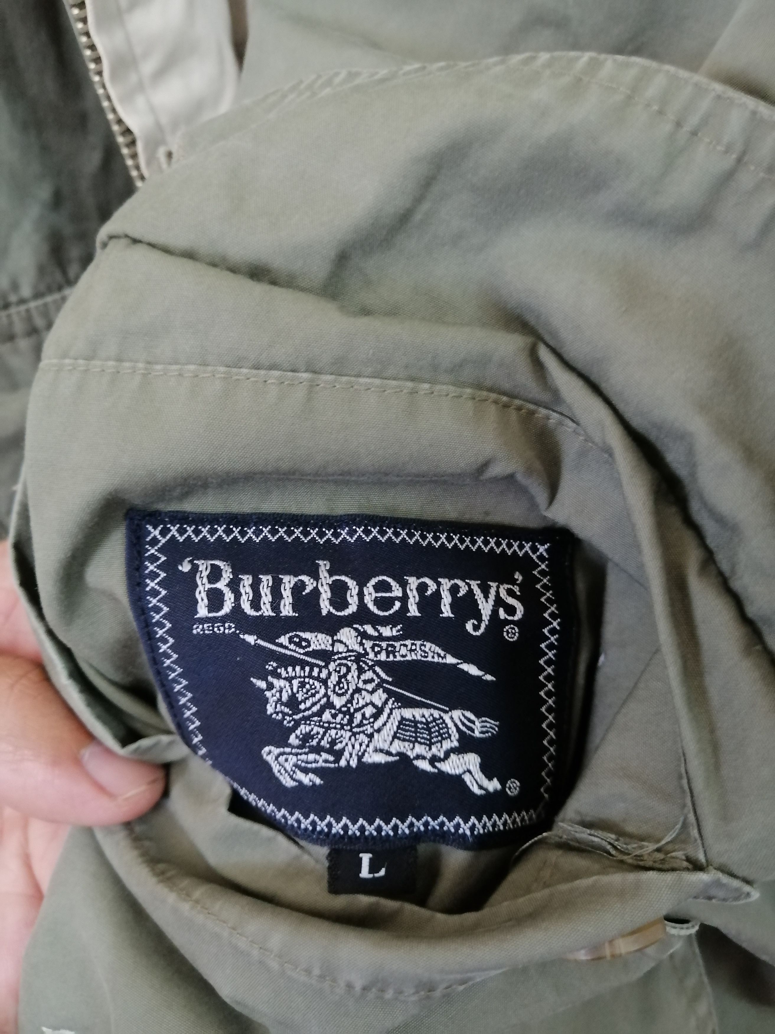 Burberry Burberry's reversible jacket x distressed x vintage Size US M / EU 48-50 / 2 - 11 Thumbnail