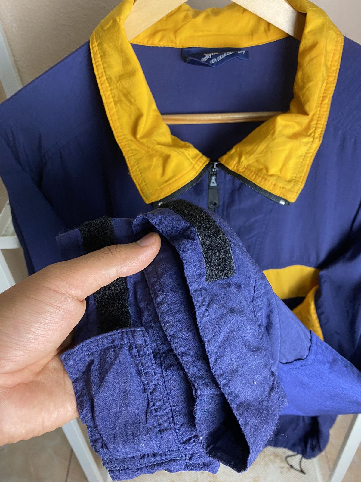 Helly Hansen Vintage Helly Hansen Windbreaker Size US XL / EU 56 / 4 - 8 Thumbnail