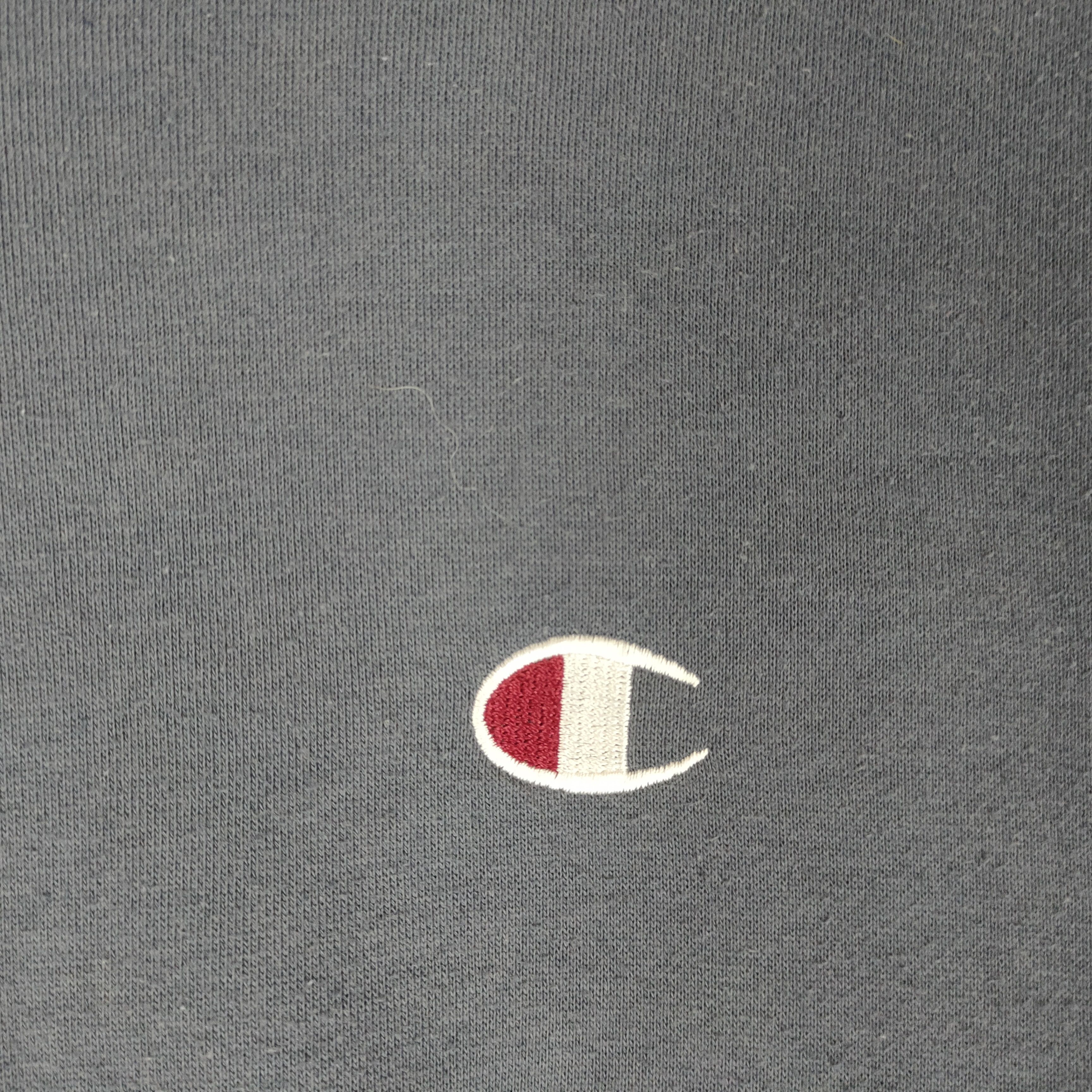 Champion CHAMPION Plain Small Embroidery Logo Patches Sweatshirt Size US L / EU 52-54 / 3 - 3 Thumbnail