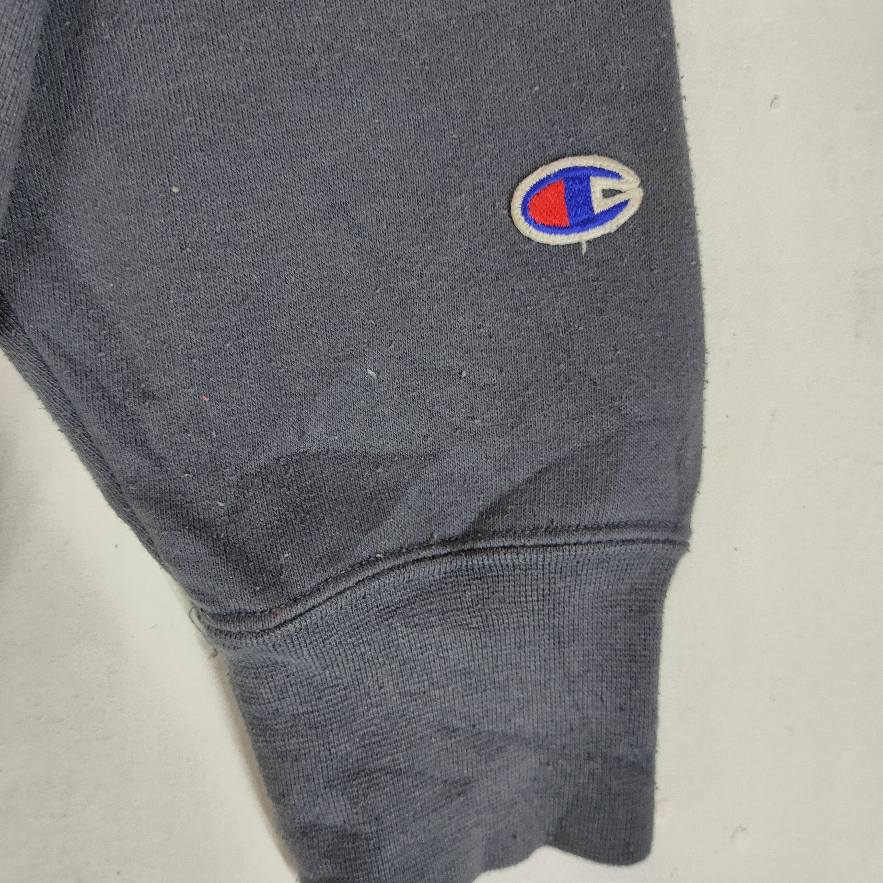 Champion CHAMPION Plain Small Embroidery Logo Patches Sweatshirt Size US L / EU 52-54 / 3 - 4 Thumbnail