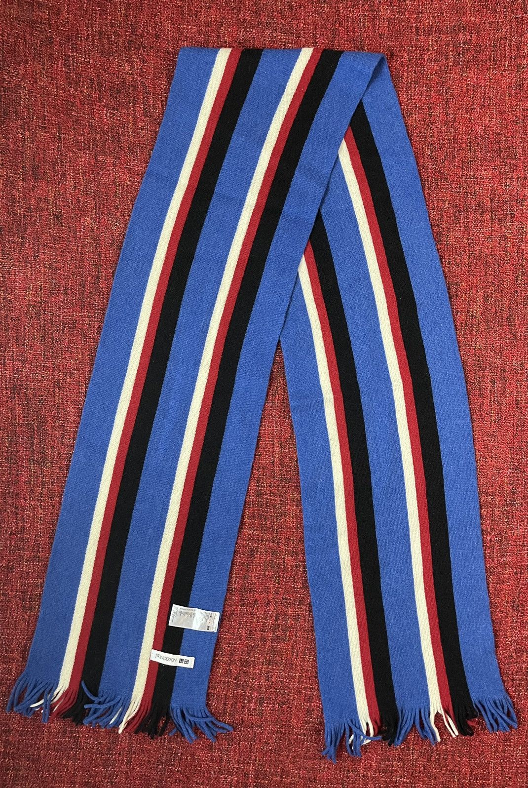 JW Anderson × Japanese Brand × Uniqlo J.W. Anderson x Uniqlo striped scarf Size ONE SIZE - 1 Thumbnail