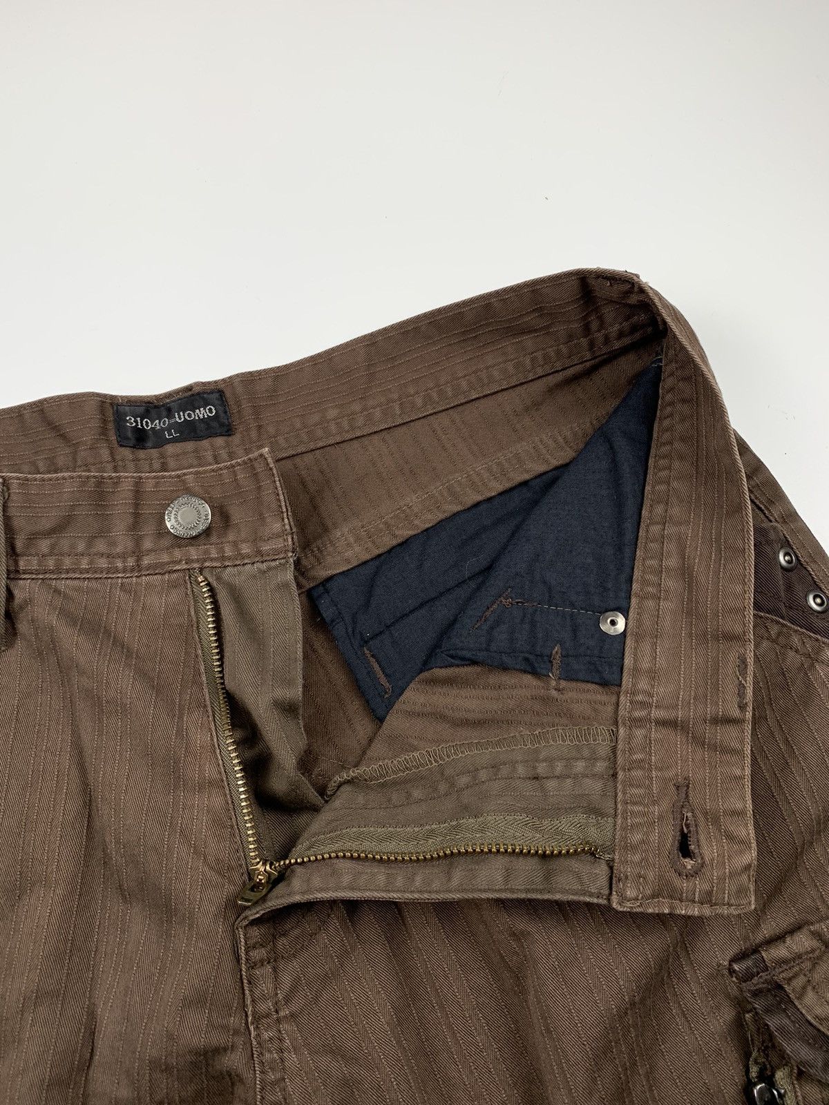 If Six Was Nine 31040 Eye Face Cargo Short Trousers Size US 31 - 7 Thumbnail