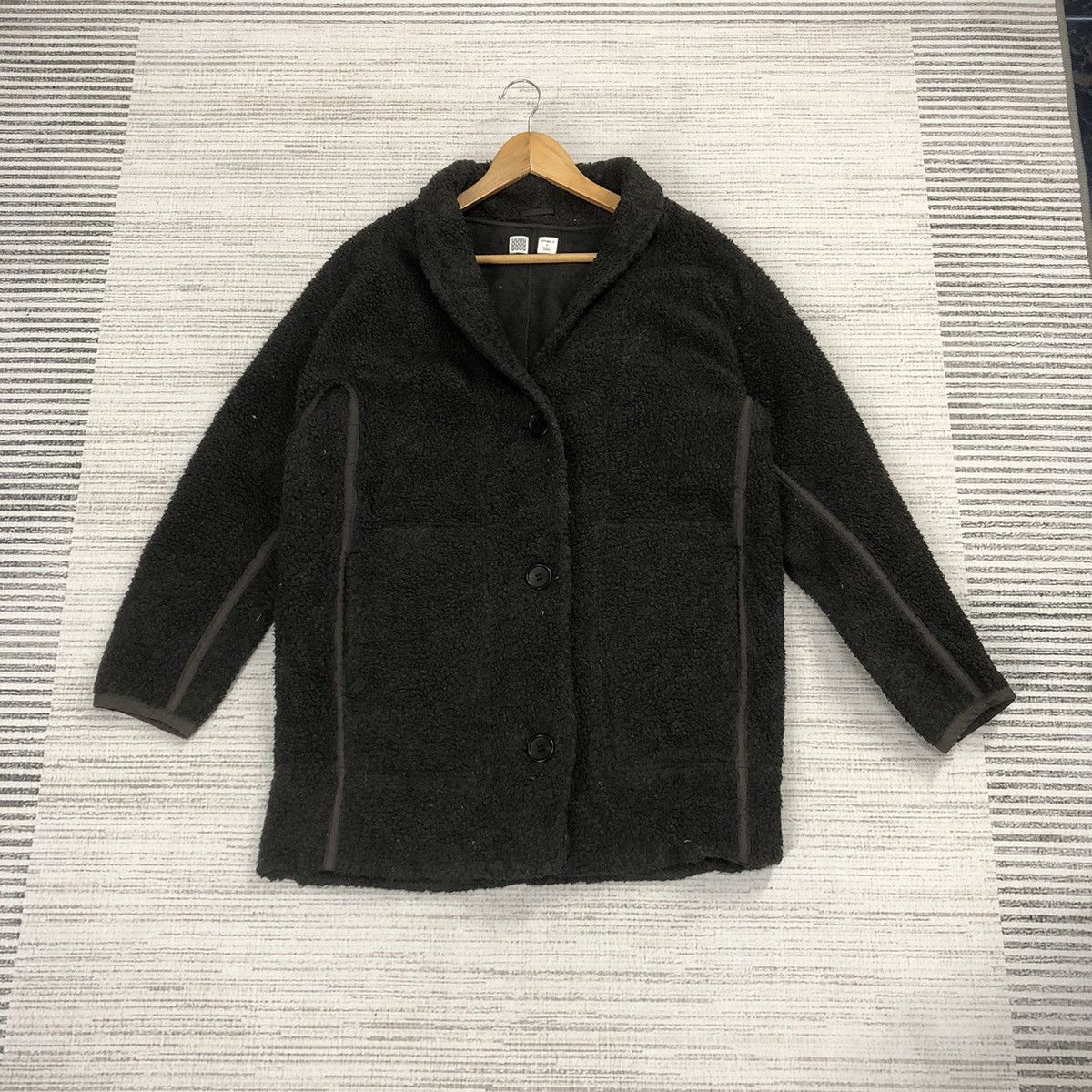 Japanese Brand × Jun Takahashi × Undercover Undercover x Uniqlo Fur Fleece Button Up Size US S / EU 44-46 / 1 - 2 Thumbnail
