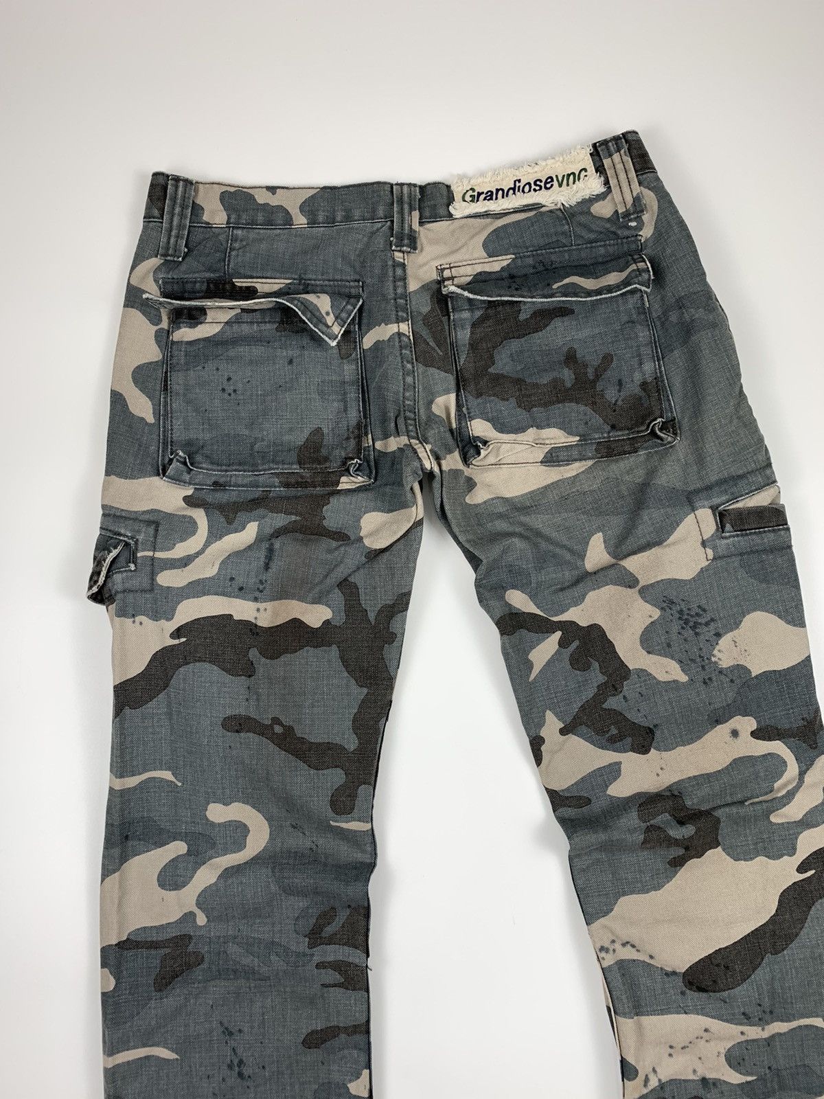 Japanese Brand × Le Grande Bleu (L.G.B.) Grandiosevnc Camo Splattered Ripstop Cargo Trouser Size US 28 / EU 44 - 11 Thumbnail