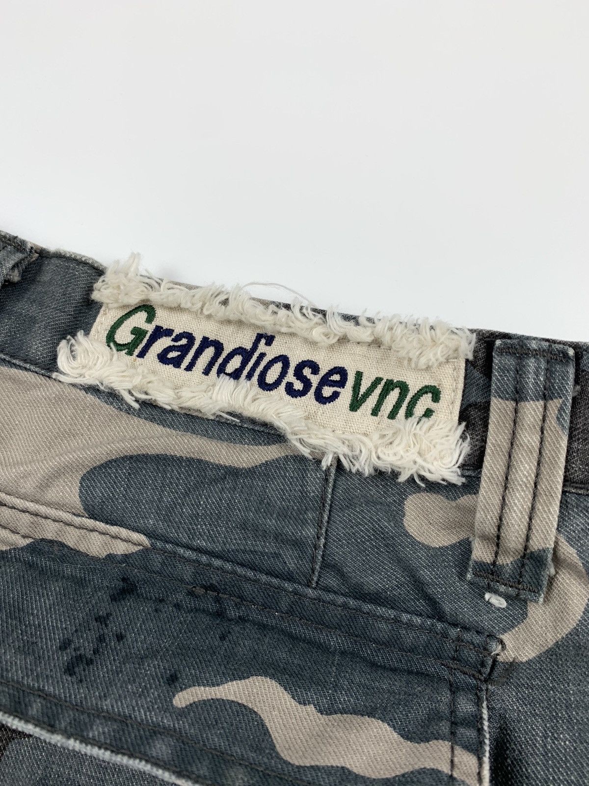 Japanese Brand × Le Grande Bleu (L.G.B.) Grandiosevnc Camo Splattered Ripstop Cargo Trouser Size US 28 / EU 44 - 13 Thumbnail
