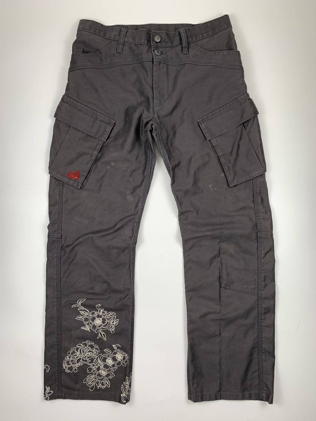 Japanese Brand Chikiriya Floral Printed Cargo pant Size US 31 - 1 Thumbnail