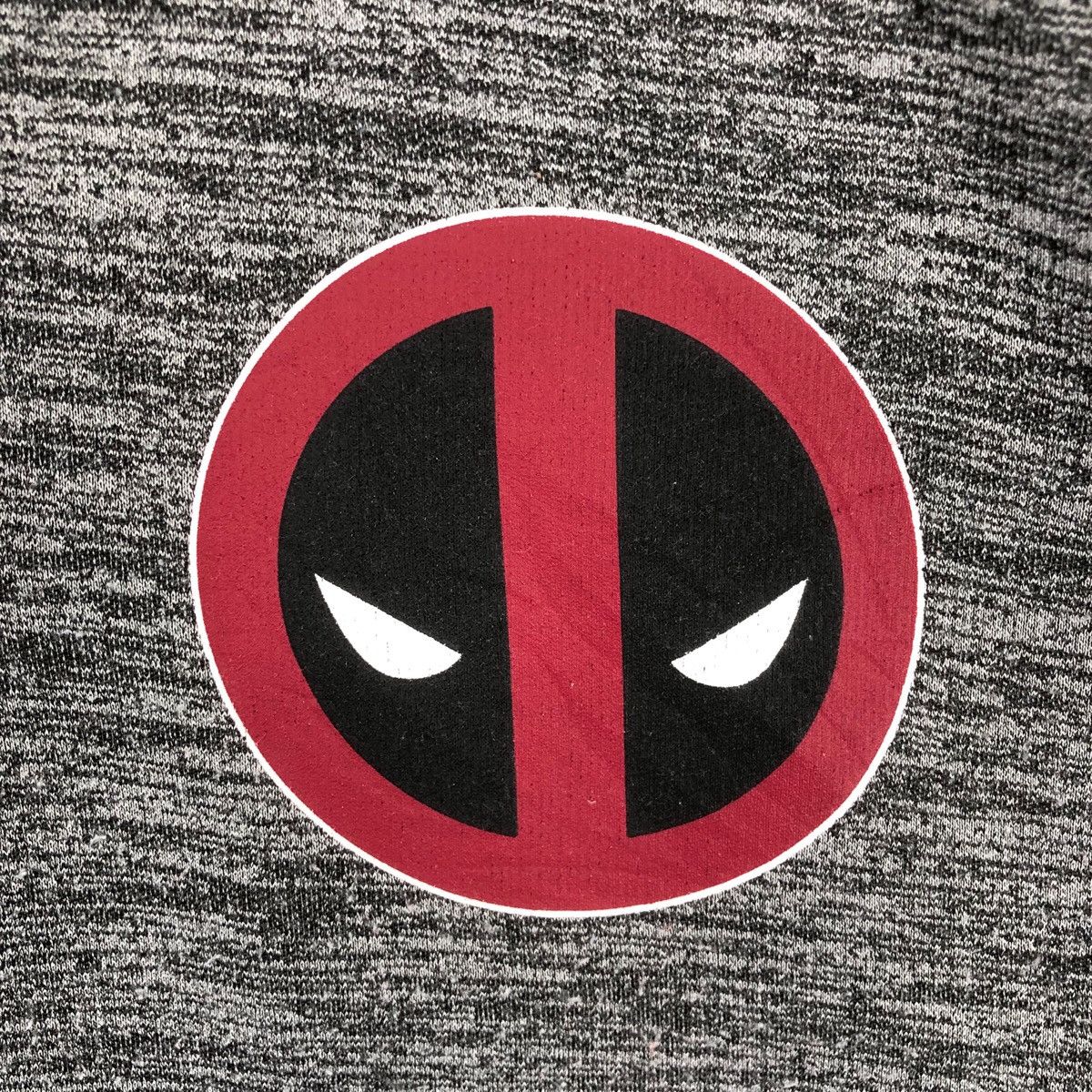 Marvel Comics Rare MARVEL DEADPOOL Half Zipper Sweatshirt Pullover Jumper Size US L / EU 52-54 / 3 - 3 Thumbnail