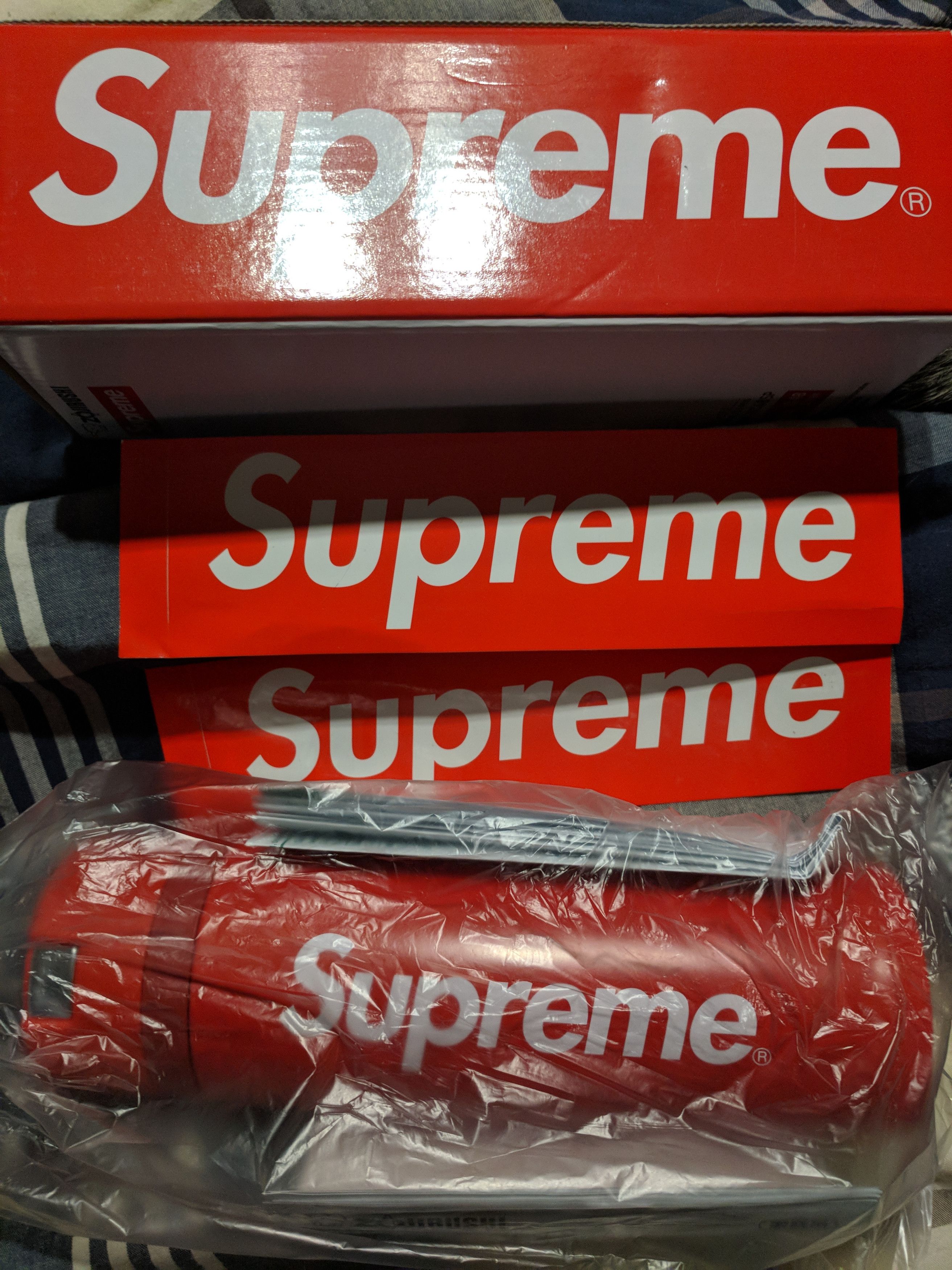 Supreme Zojirushi Stainless Steel Mug Red