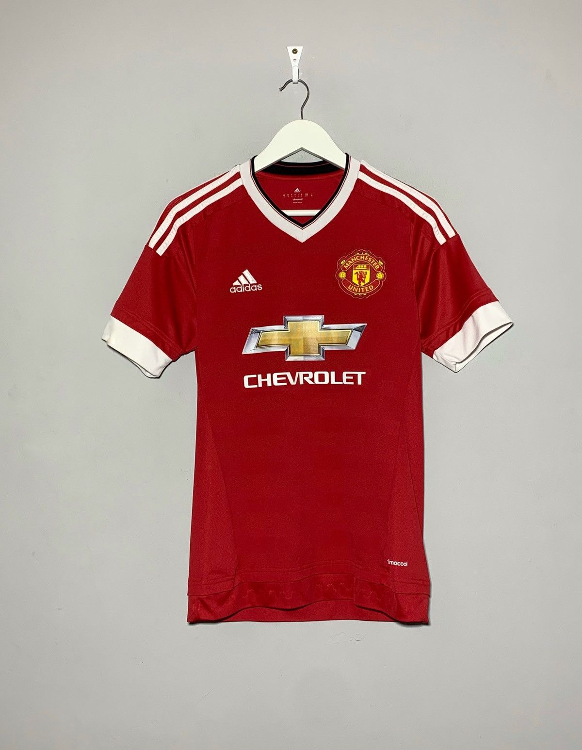 Adidas Manchester United 2015/16 Y2k Streetwear Football Shirt Size US S / EU 44-46 / 1 - 1 Thumbnail