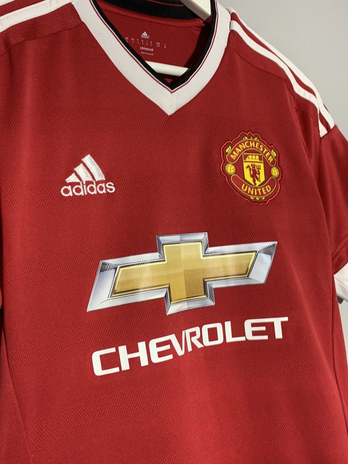 Adidas Manchester United 2015/16 Y2k Streetwear Football Shirt Size US S / EU 44-46 / 1 - 3 Thumbnail