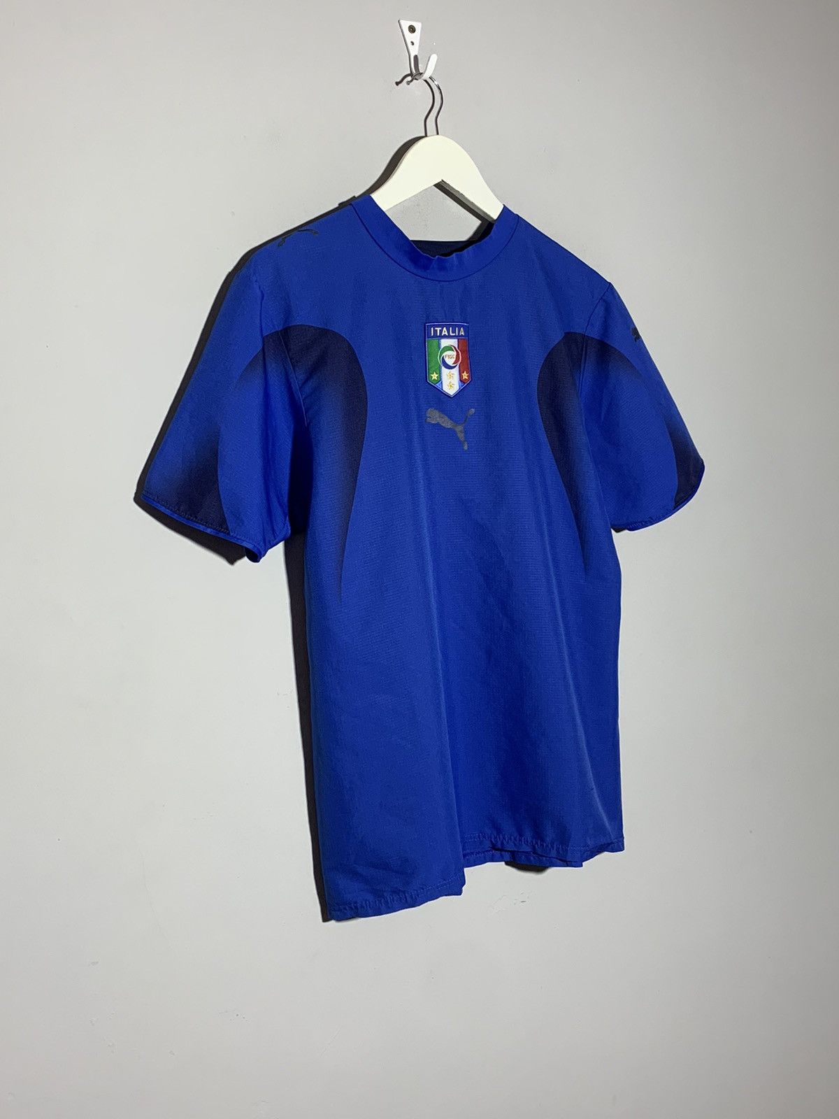 Puma Italy Puma 2006 Vintage Y2k Streetwear Football Shirt Size US M / EU 48-50 / 2 - 2 Thumbnail