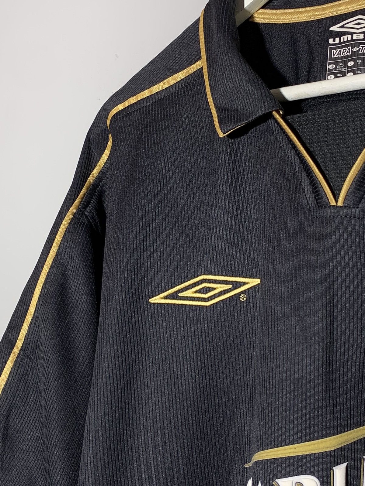Umbro × Vintage Celtic Umbro 2003/04 Vintage Y2k Blokecore Football Shirt Size US XXL / EU 58 / 5 - 4 Thumbnail
