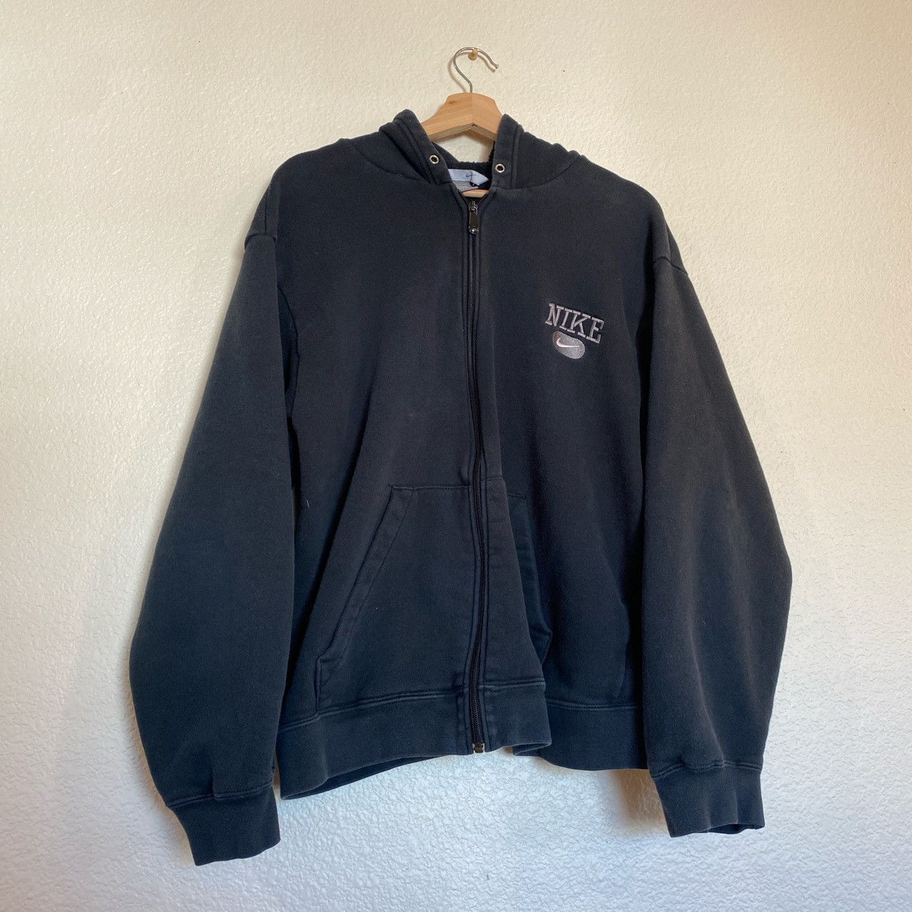 Nike Essential Nike hoodie Size US L / EU 52-54 / 3 - 1 Thumbnail