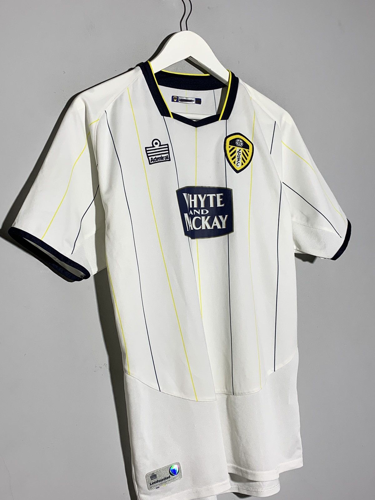 Vintage Leeds United Admiral 2005/06 Y2k Vintage Football Shirt Size US S / EU 44-46 / 1 - 2 Thumbnail