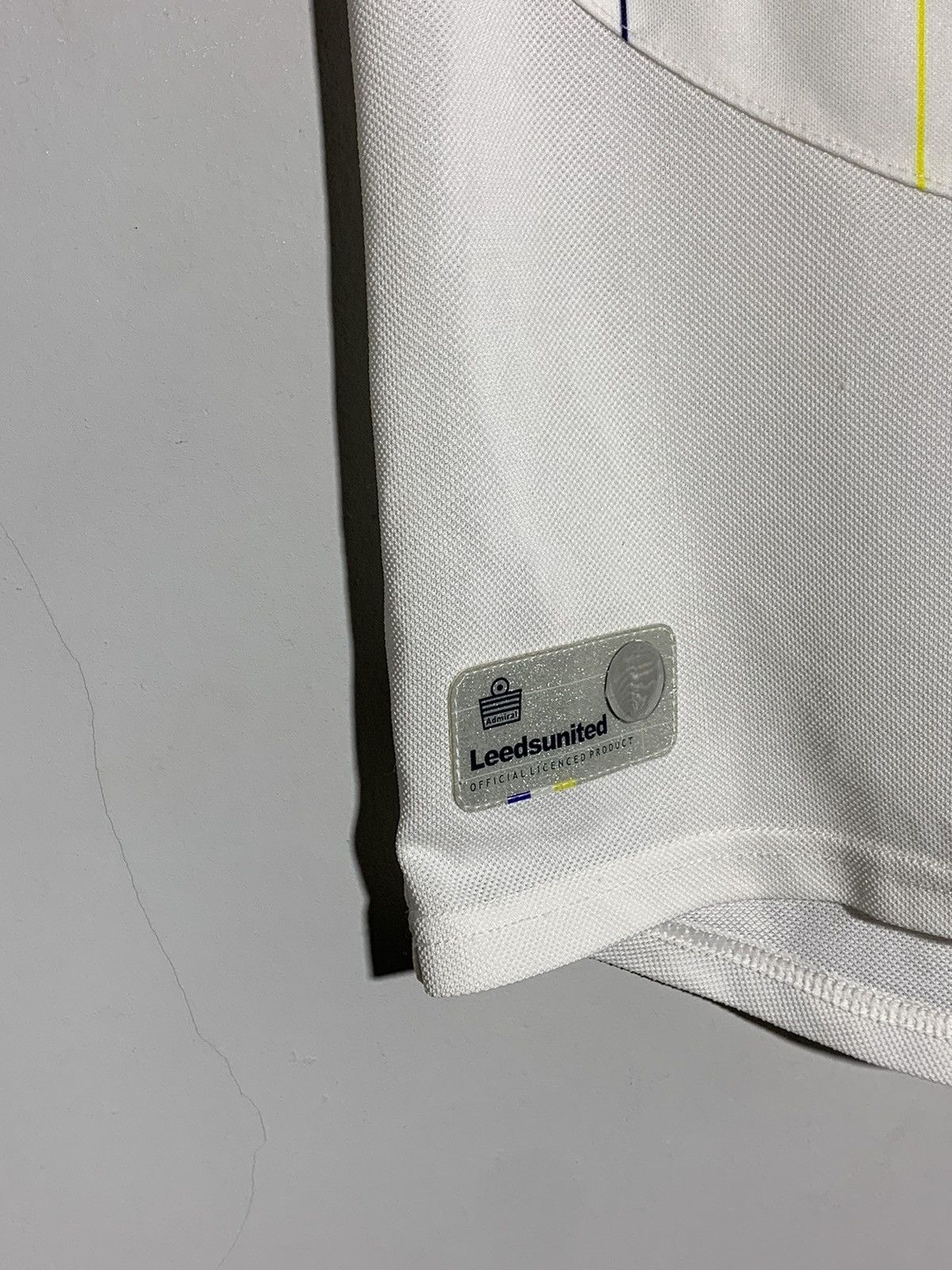 Vintage Leeds United Admiral 2005/06 Y2k Vintage Football Shirt Size US S / EU 44-46 / 1 - 6 Thumbnail