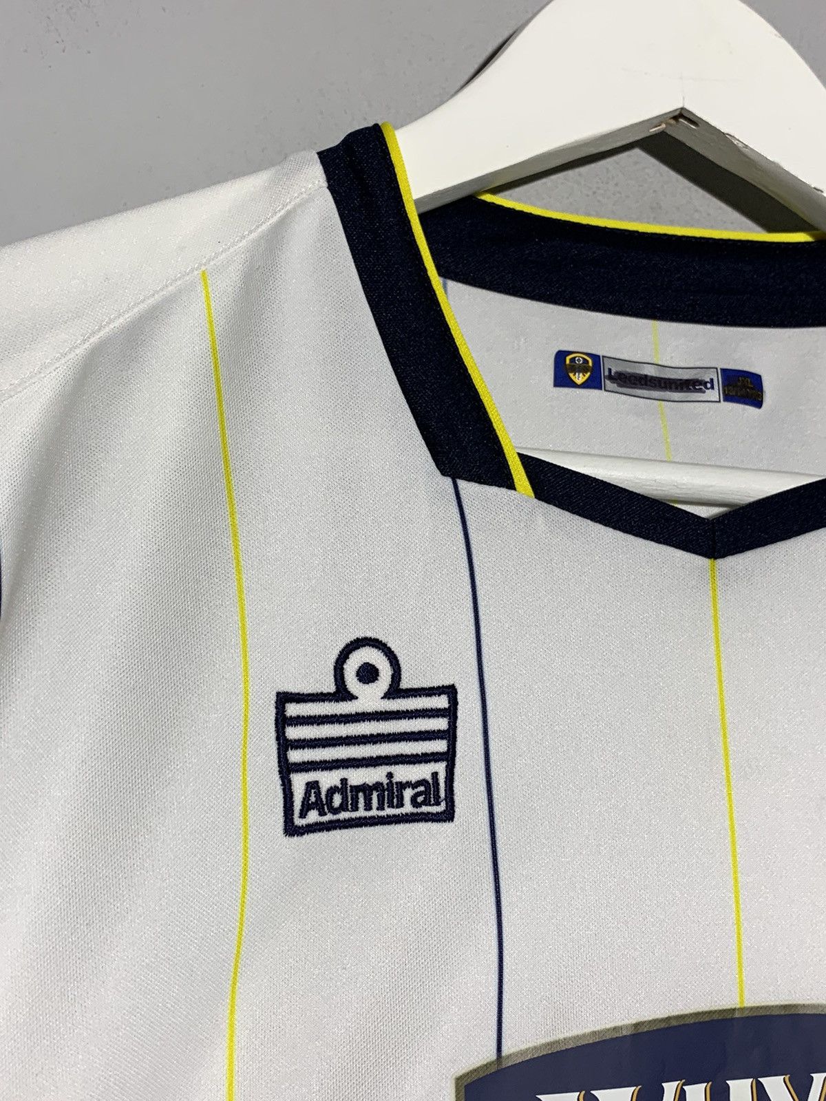 Vintage Leeds United Admiral 2005/06 Y2k Vintage Football Shirt Size US S / EU 44-46 / 1 - 5 Thumbnail
