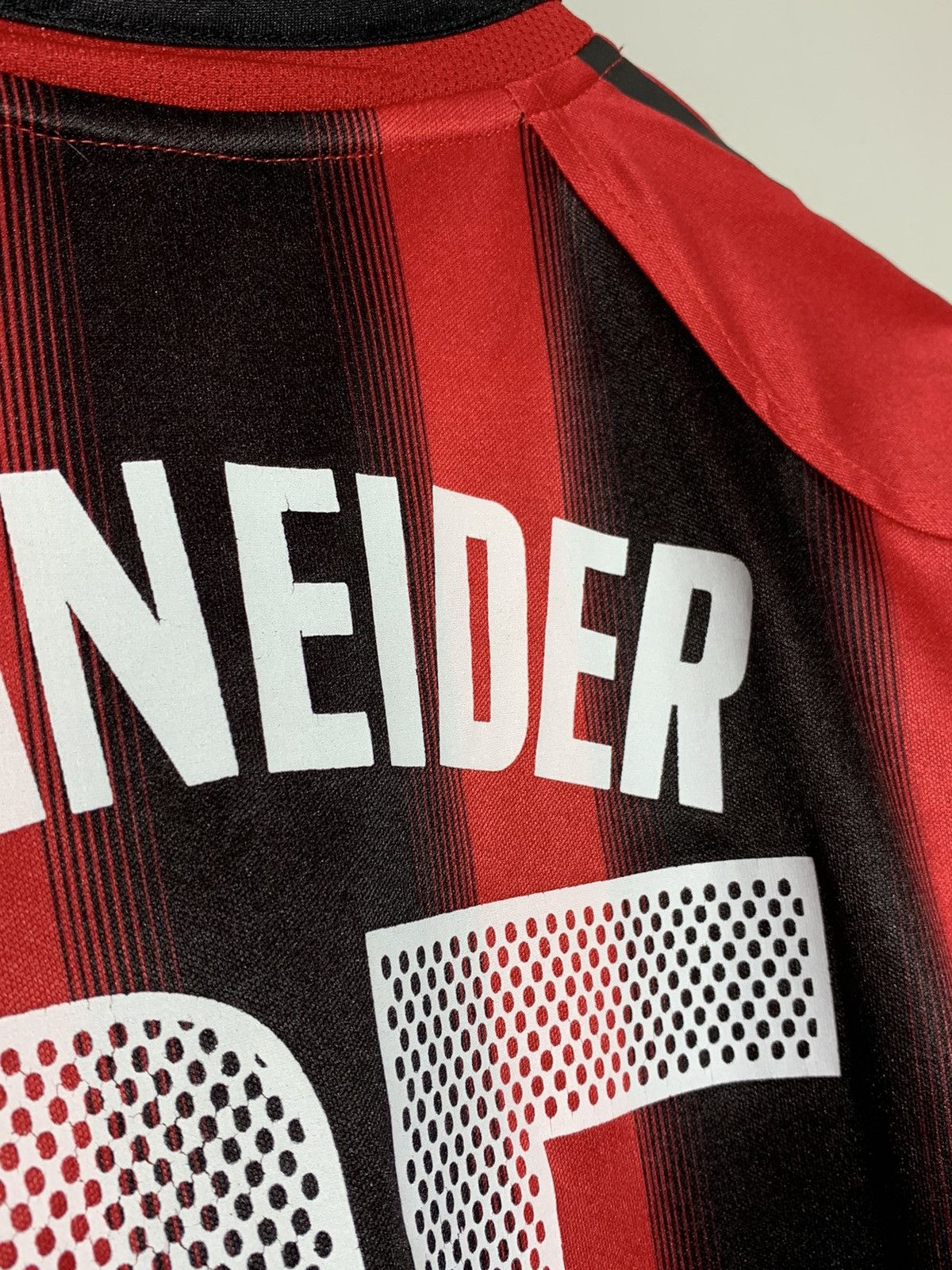 Adidas × Vintage #25 Schneider Bayer 04 Leverkusen 2004/05 football shirt Size US L / EU 52-54 / 3 - 9 Thumbnail