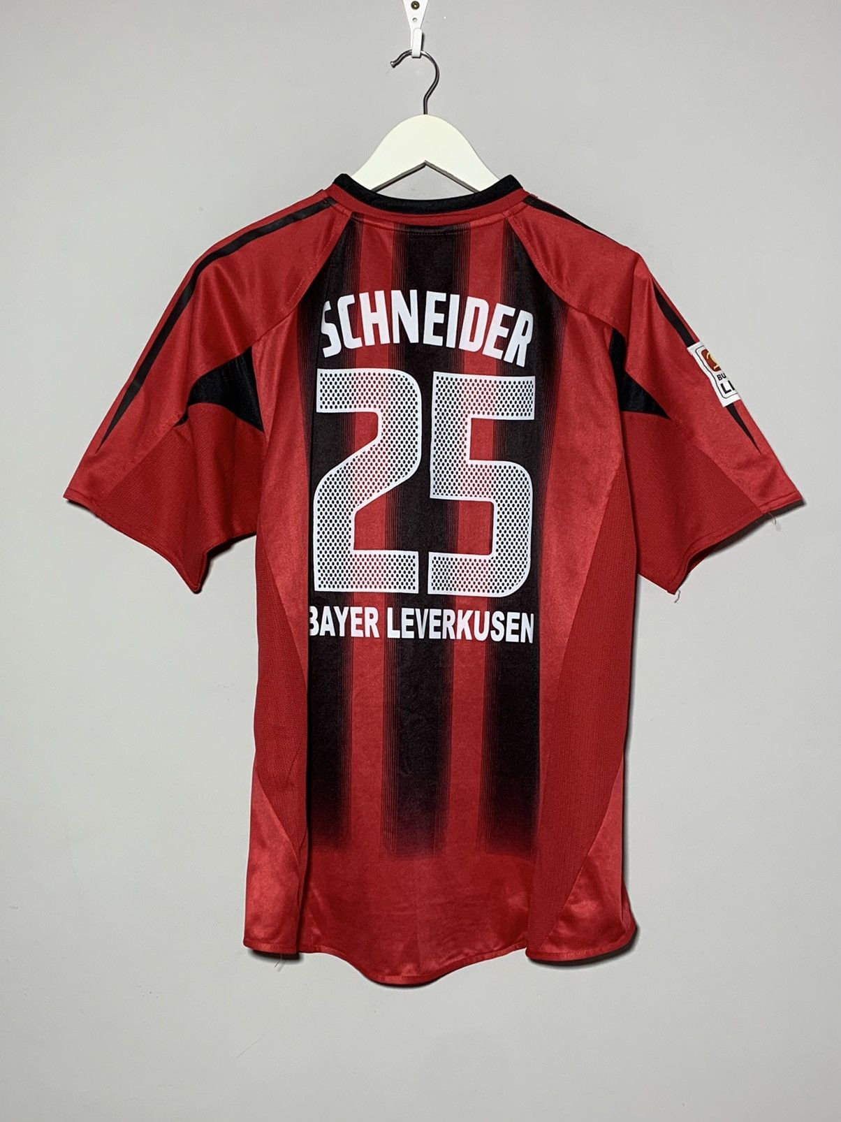 Adidas × Vintage #25 Schneider Bayer 04 Leverkusen 2004/05 football shirt Size US L / EU 52-54 / 3 - 6 Thumbnail