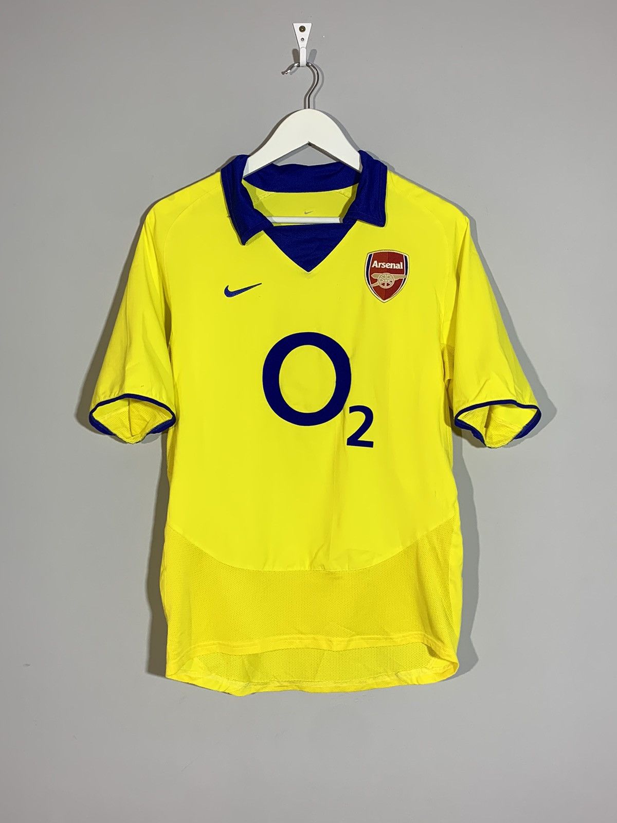Nike × Vintage Arsenal FC Nike Vintage 2004/05 Away Y2k Football Shirt Size US S / EU 44-46 / 1 - 1 Thumbnail