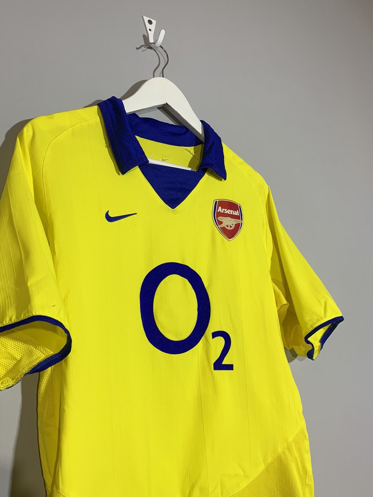 Nike × Vintage Arsenal FC Nike Vintage 2004/05 Away Y2k Football Shirt Size US S / EU 44-46 / 1 - 2 Thumbnail