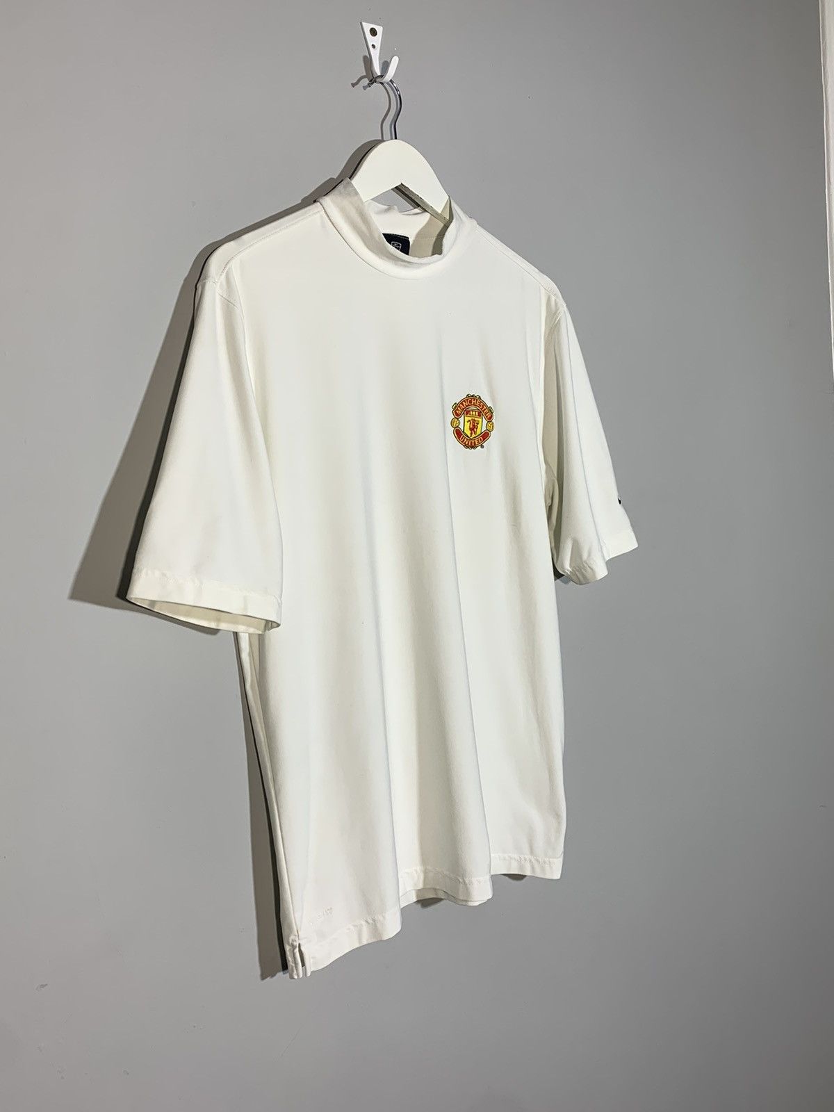 Nike FC Manchester United Nike Golf Y2k Streetwear Football Shirt Size US M / EU 48-50 / 2 - 2 Thumbnail