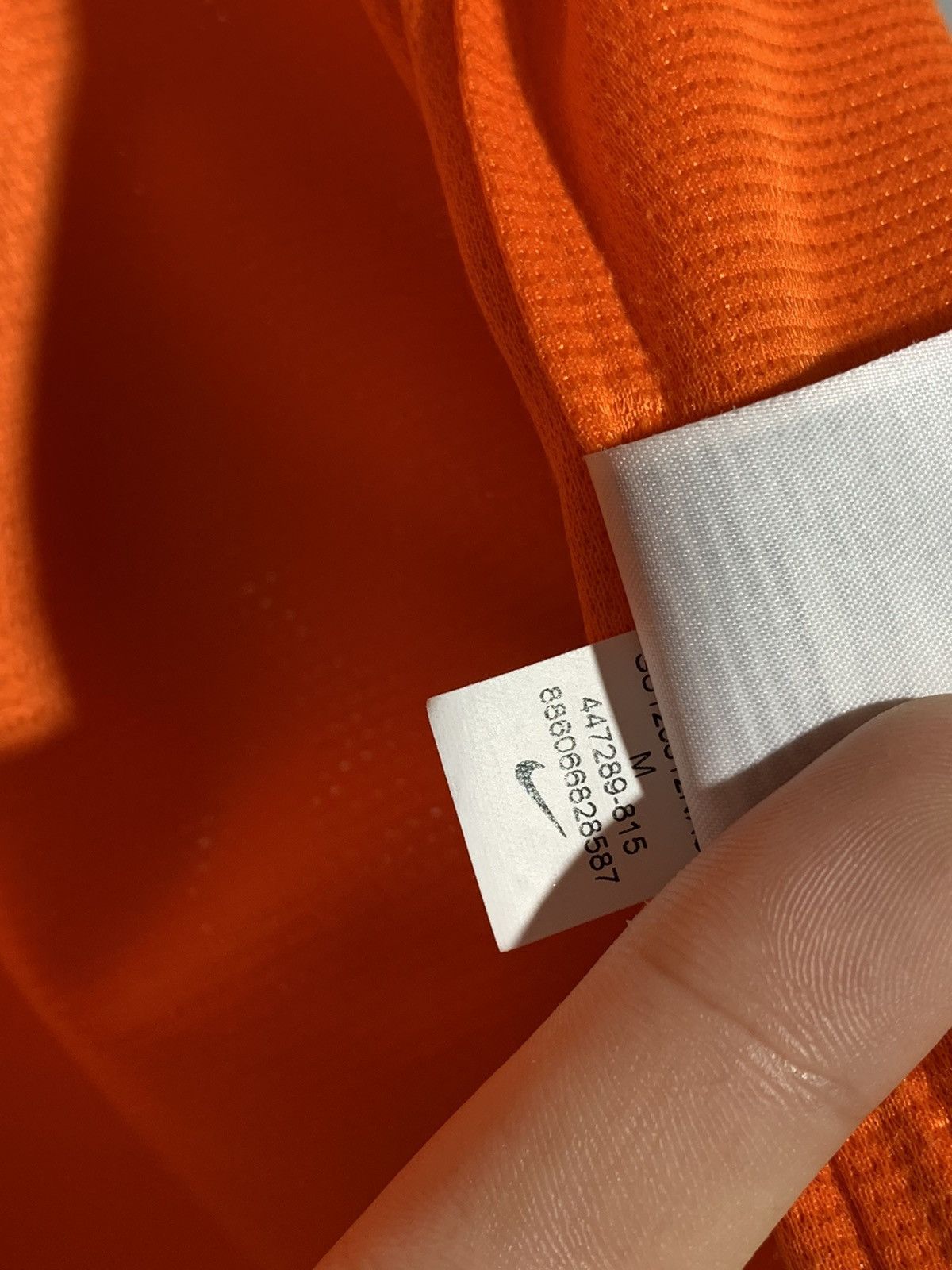 Nike Netherlands Nike 2012 Y2k Streetwear Football Shirt Size US M / EU 48-50 / 2 - 10 Thumbnail