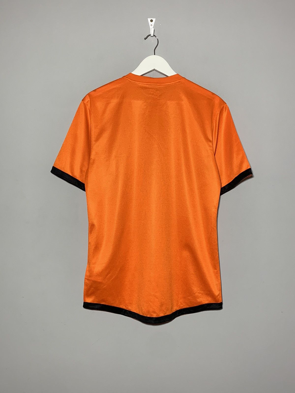 Nike Netherlands Nike 2012 Y2k Streetwear Football Shirt Size US M / EU 48-50 / 2 - 8 Thumbnail