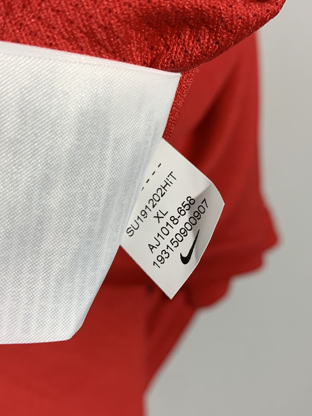 Nike FC Sevilla Nike 2019/20 Home Y2k Streetwear Football Shirt Size US L / EU 52-54 / 3 - 13 Thumbnail