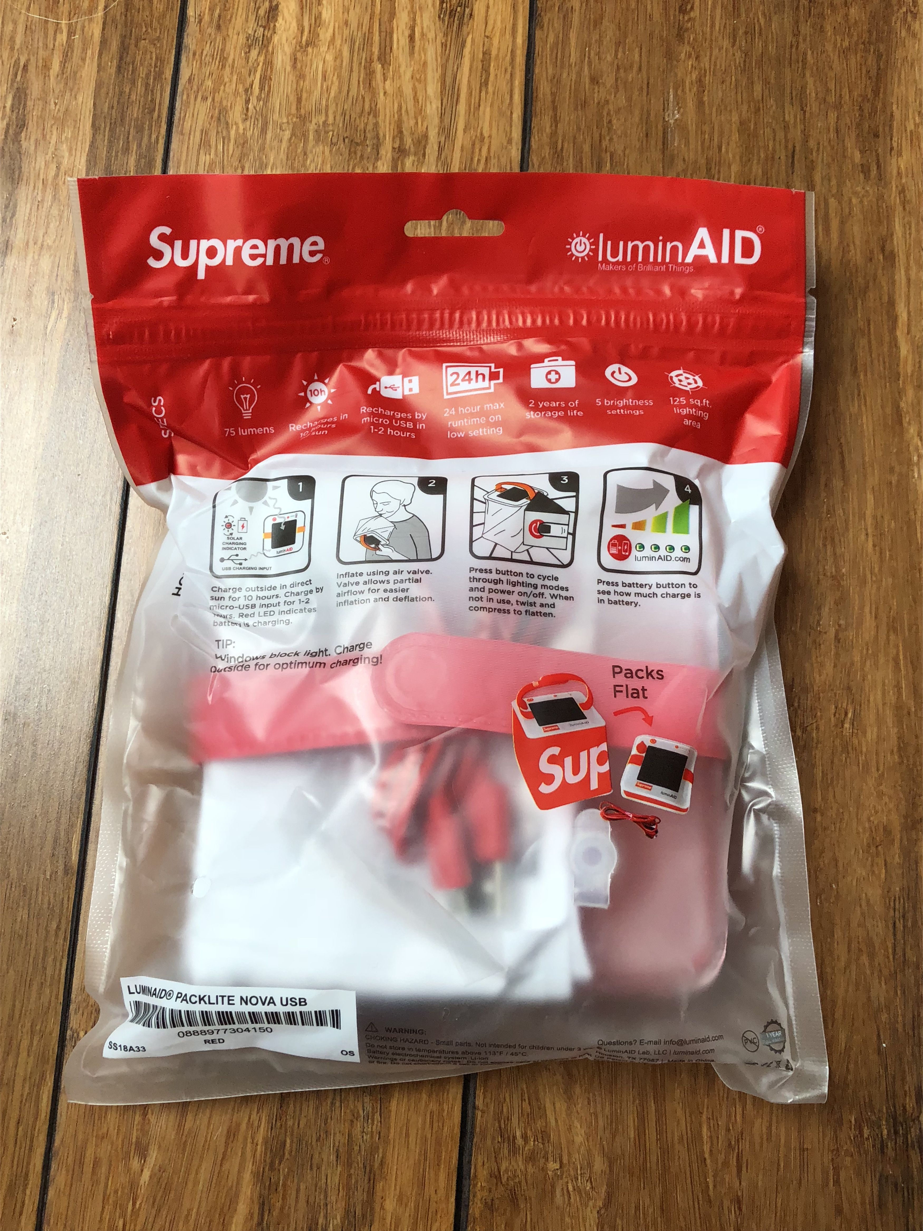 Supreme Supreme LuminAID Packlite Nova USB Size ONE SIZE - 2 Thumbnail