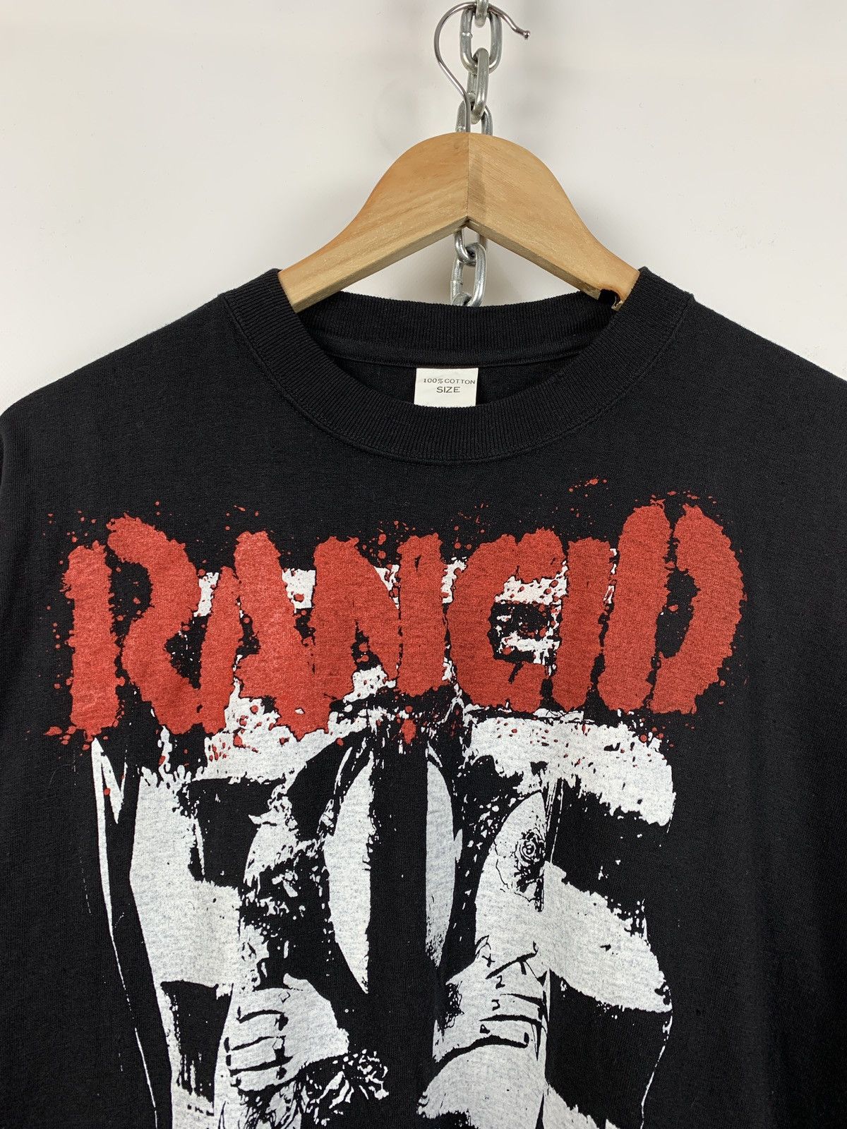 Band Tees Vintage Rancid And Out Come the Wolves Black Band T-Shirt Size US XL / EU 56 / 4 - 6 Thumbnail