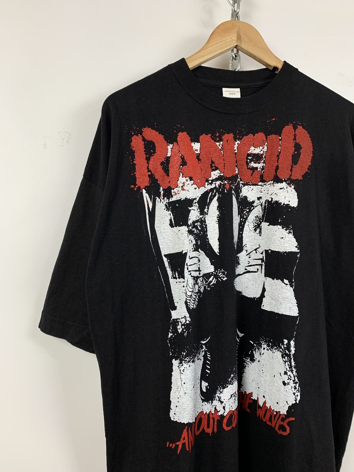 Band Tees Vintage Rancid And Out Come the Wolves Black Band T-Shirt Size US XL / EU 56 / 4 - 3 Thumbnail
