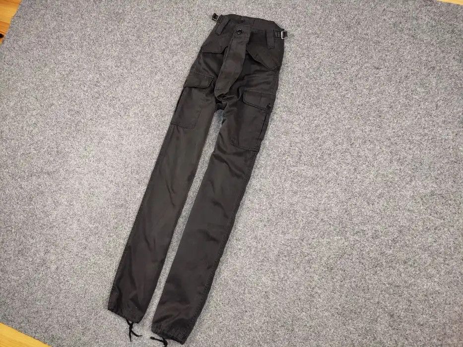 Japanese Brand Vintage 90's Cargo Dark Pants Travis Scott Japan Zip Pocket Size US 36 / EU 52 - 2 Thumbnail