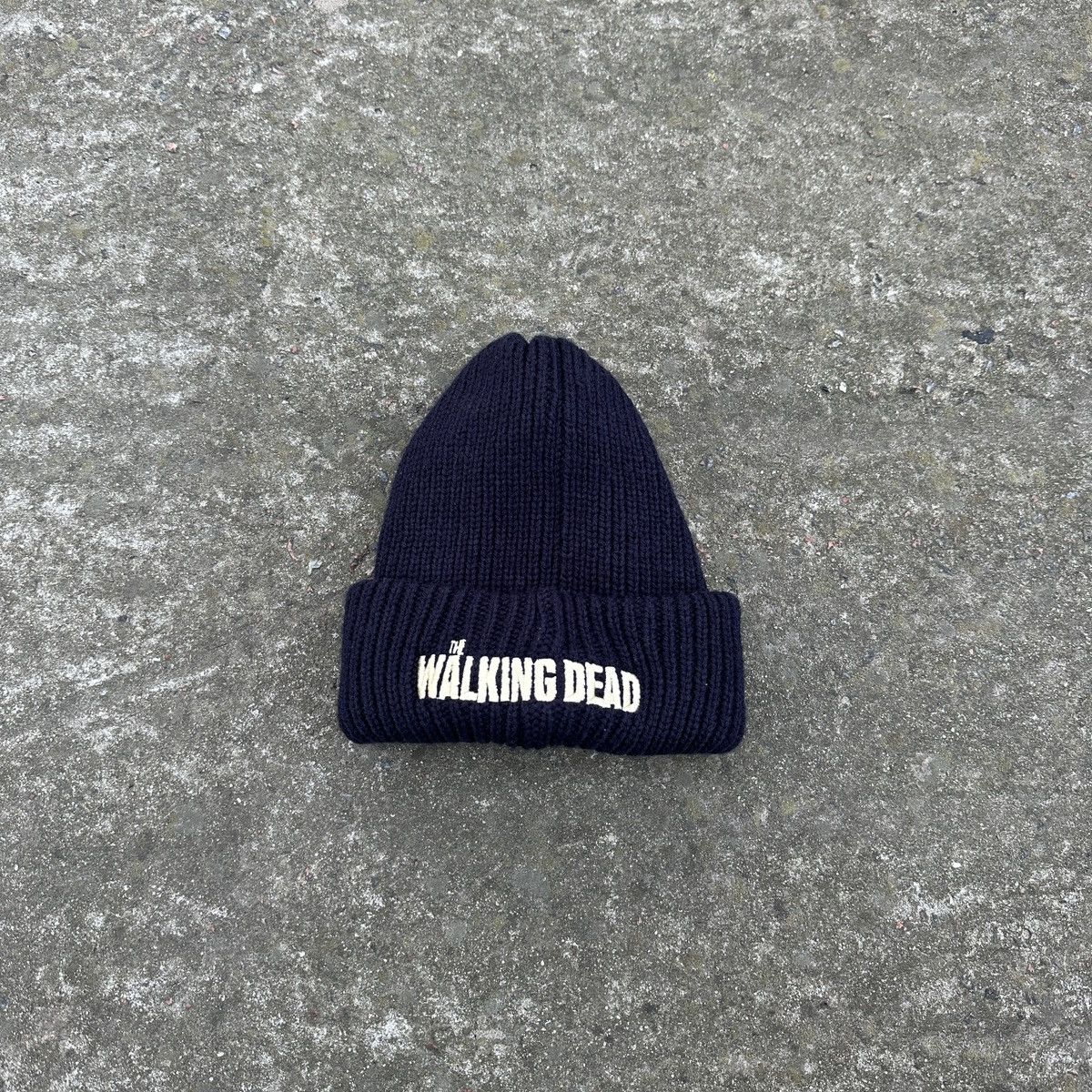 Vintage Vintage The Walking Dead Beanie Hat Size ONE SIZE - 1 Thumbnail