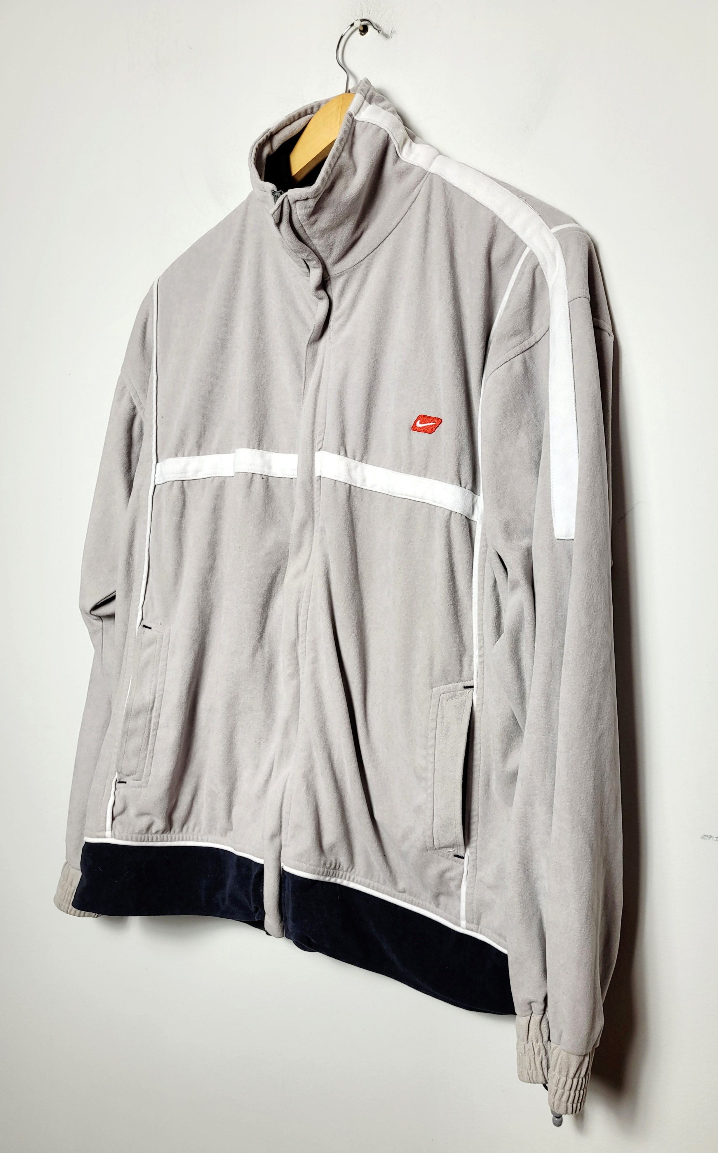 Nike Nike vintage light jacket Size US L / EU 52-54 / 3 - 2 Thumbnail