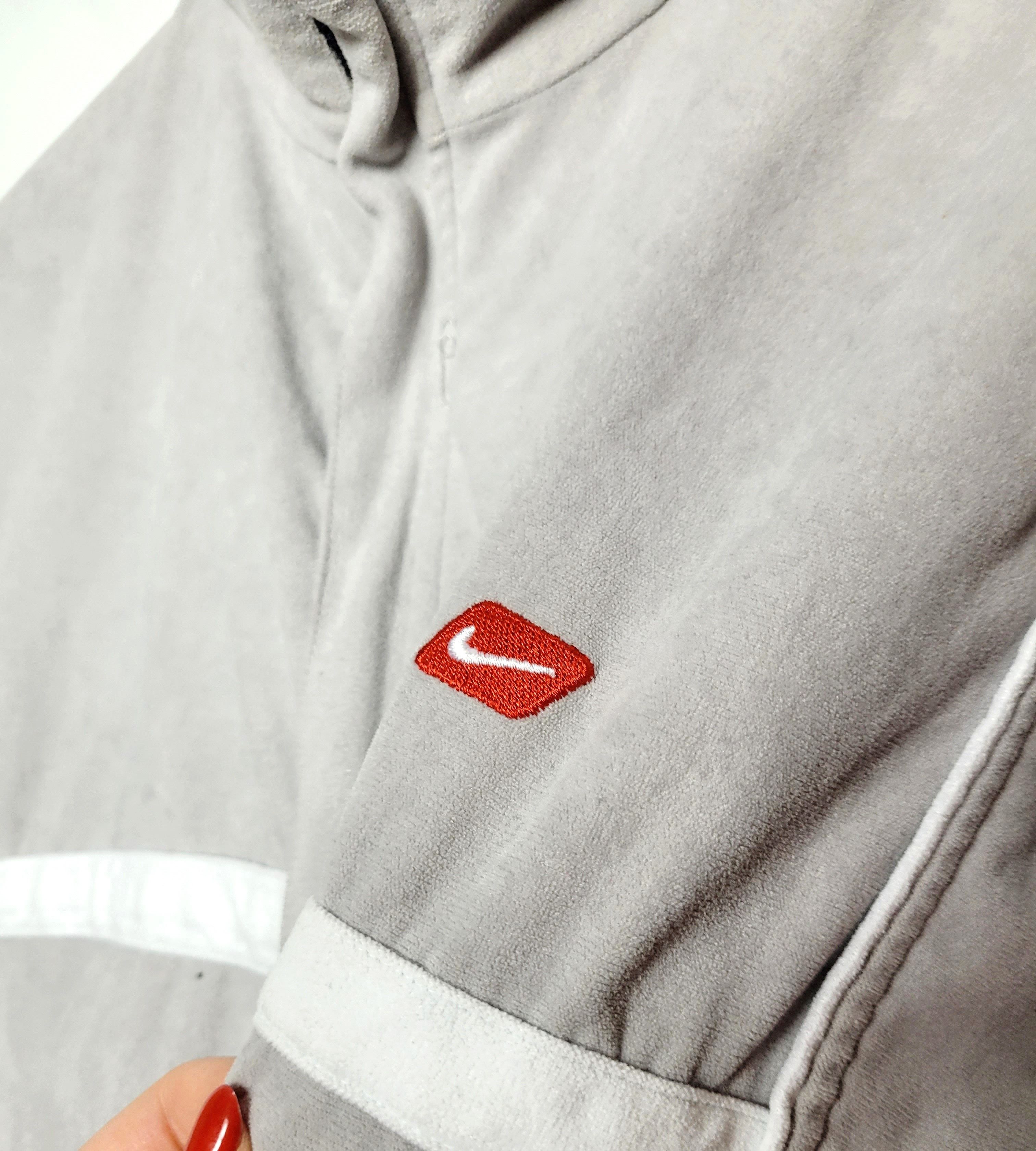 Nike Nike vintage light jacket Size US L / EU 52-54 / 3 - 8 Thumbnail