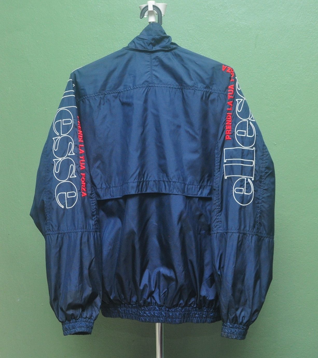 Ellesse × Japanese Brand × Vintage Vintage Ellesse Big Logo Perugia Italia Designer Style Size US XL / EU 56 / 4 - 2 Thumbnail
