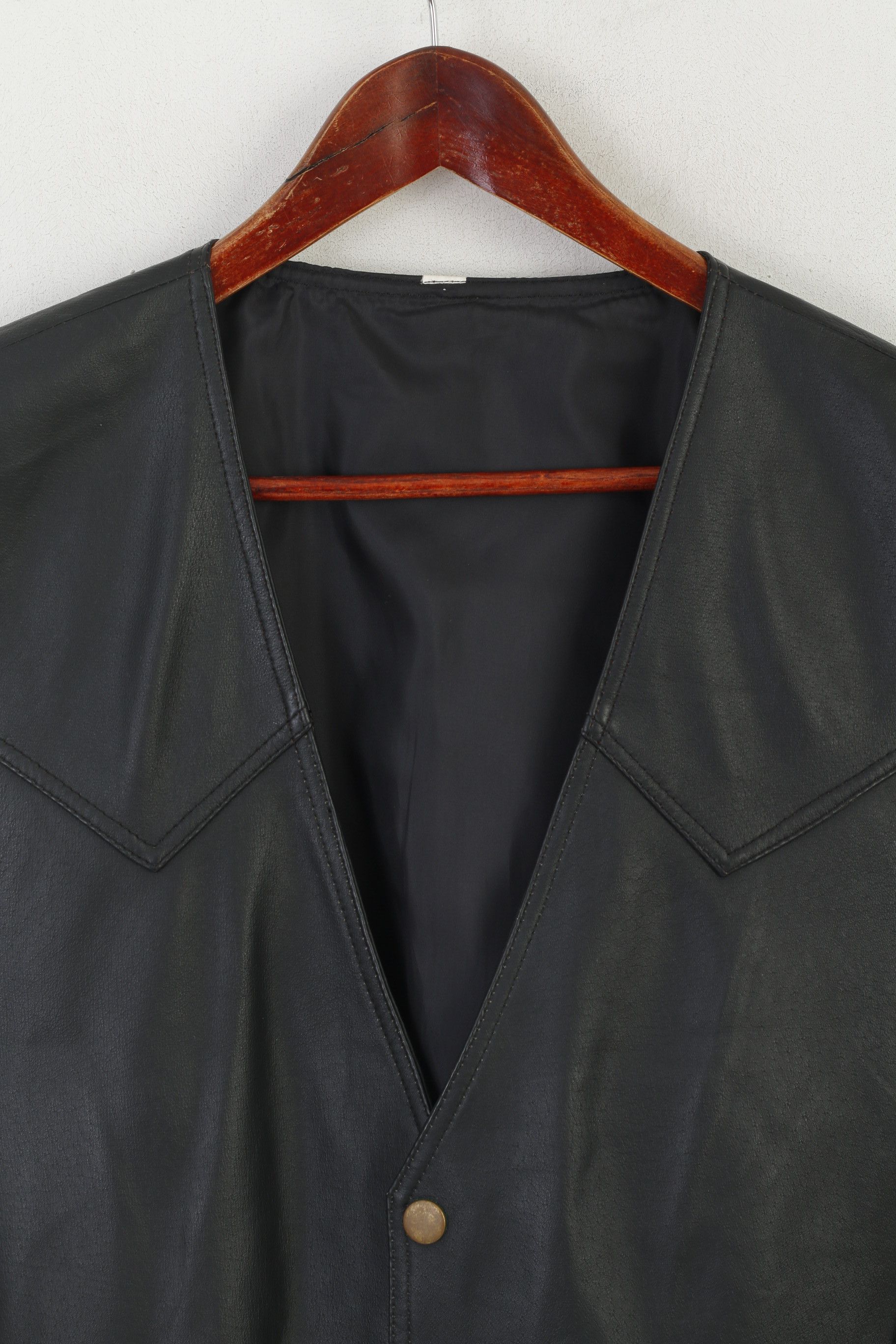 Leather Vintage Men L Waistcoat Black Leather Snap Front 6893 Size US L / EU 52-54 / 3 - 3 Thumbnail