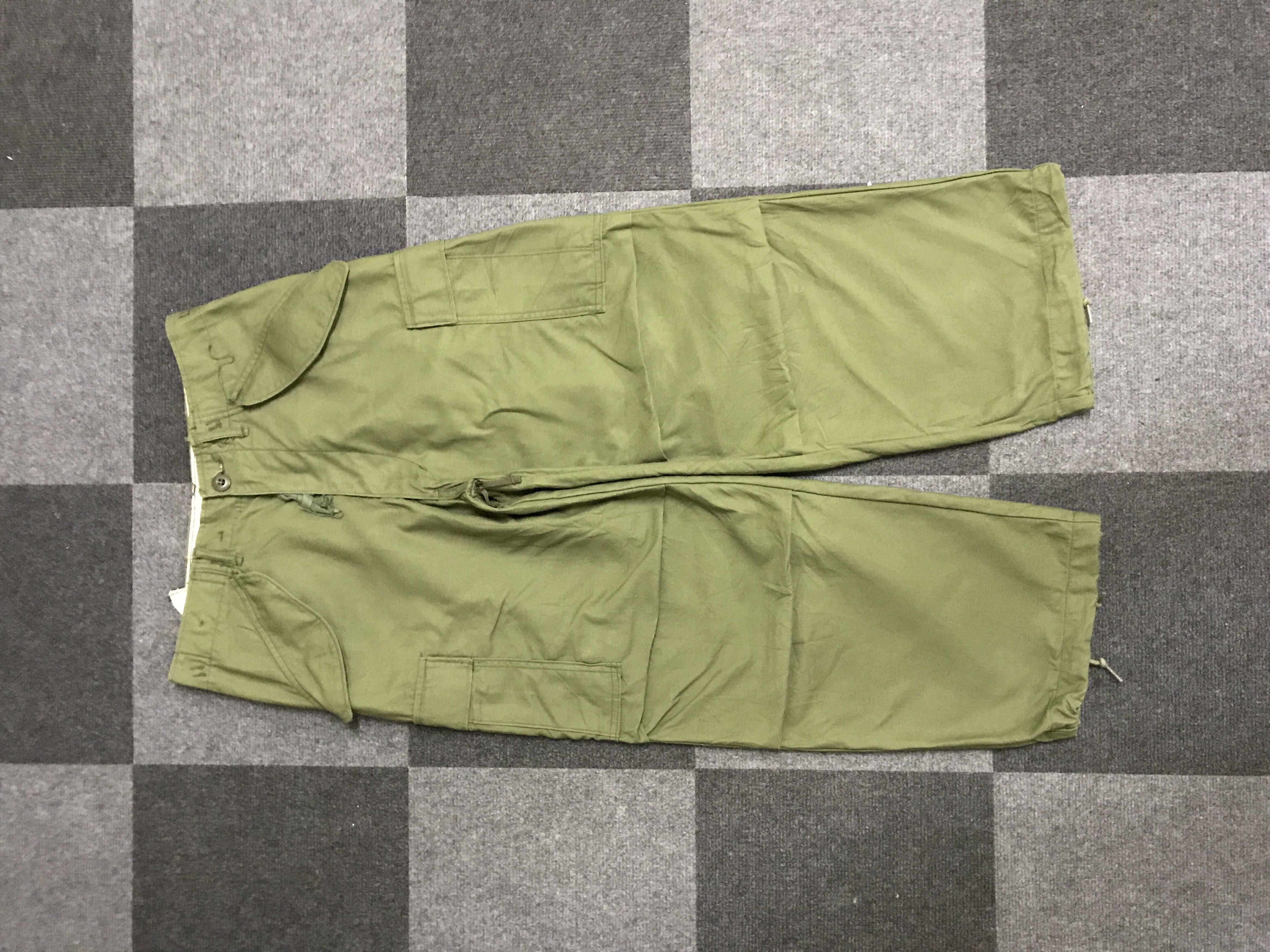 image of Cp297 Vintage 70's M65 Military War Cargo Pant in Military Green, Men's (Size 31)