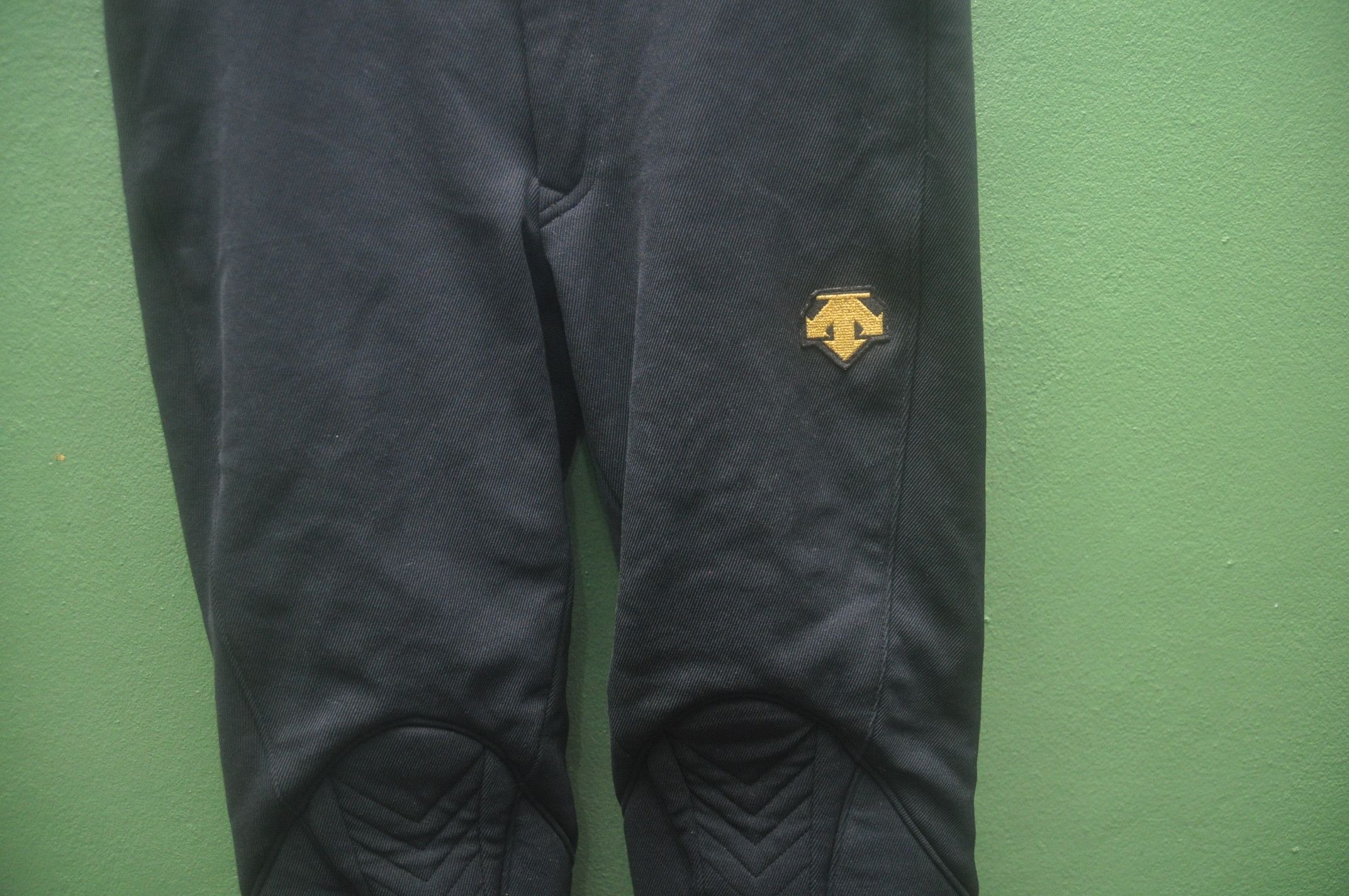 Descente × Designer × Japanese Brand Descente Ski Pant Multicolour Travis Scott Style Fashion Size US 31 - 7 Thumbnail