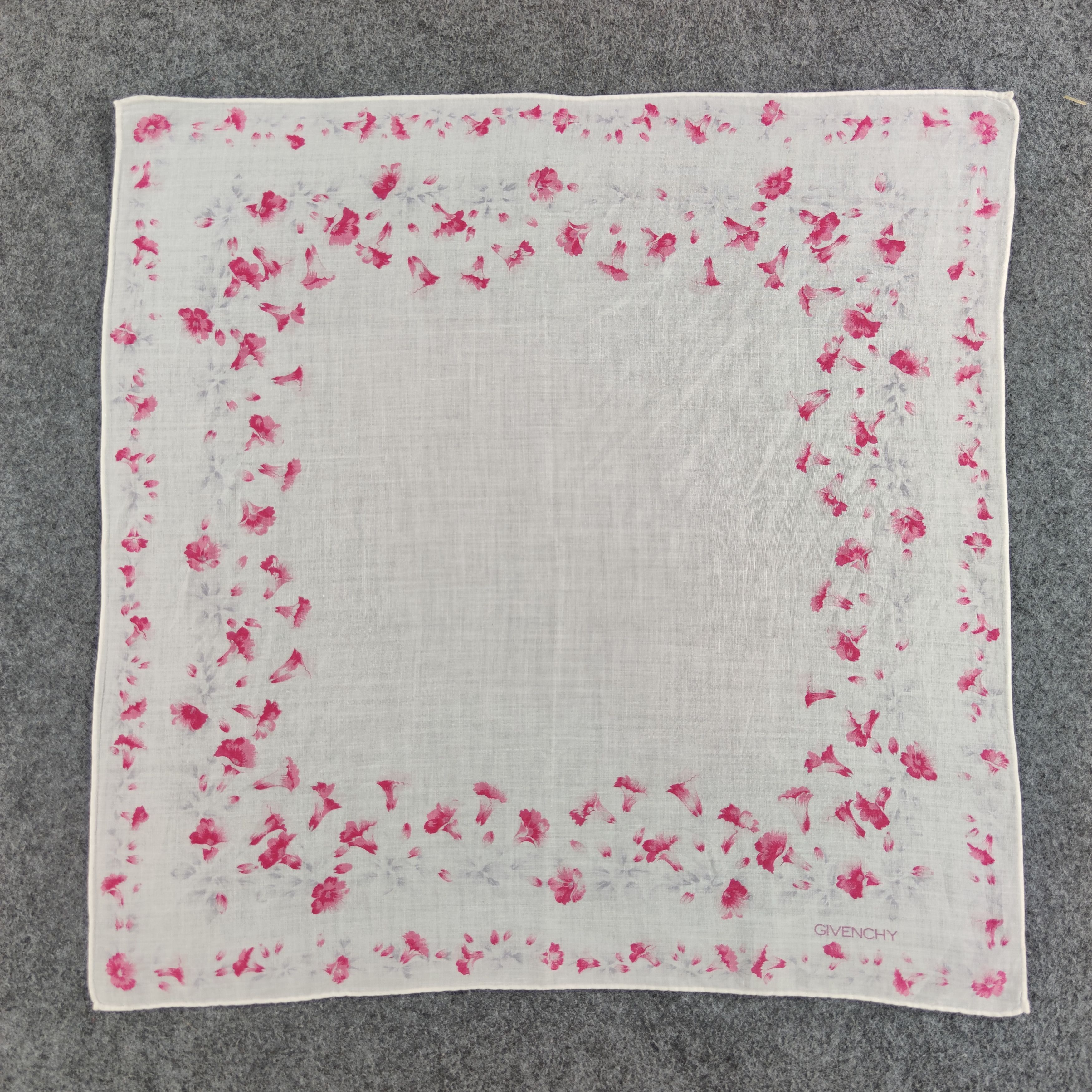 Vintage Givenchy Handkerchief/Neckerchief/Bandana Size ONE SIZE - 2 Thumbnail