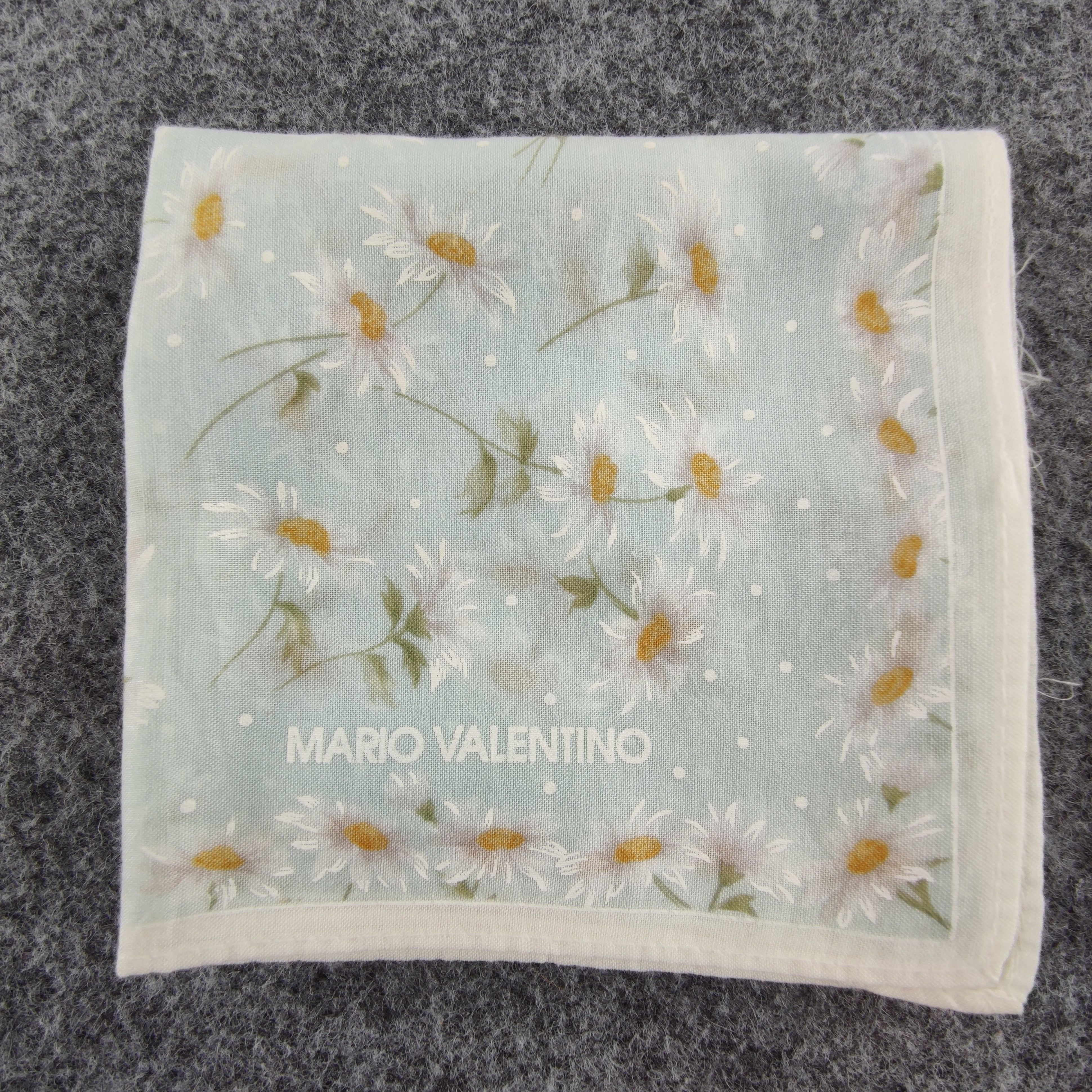 Mario Valentino Mario Valentino Handkerchief/Neckerchief/Bandana Size ONE SIZE - 4 Thumbnail