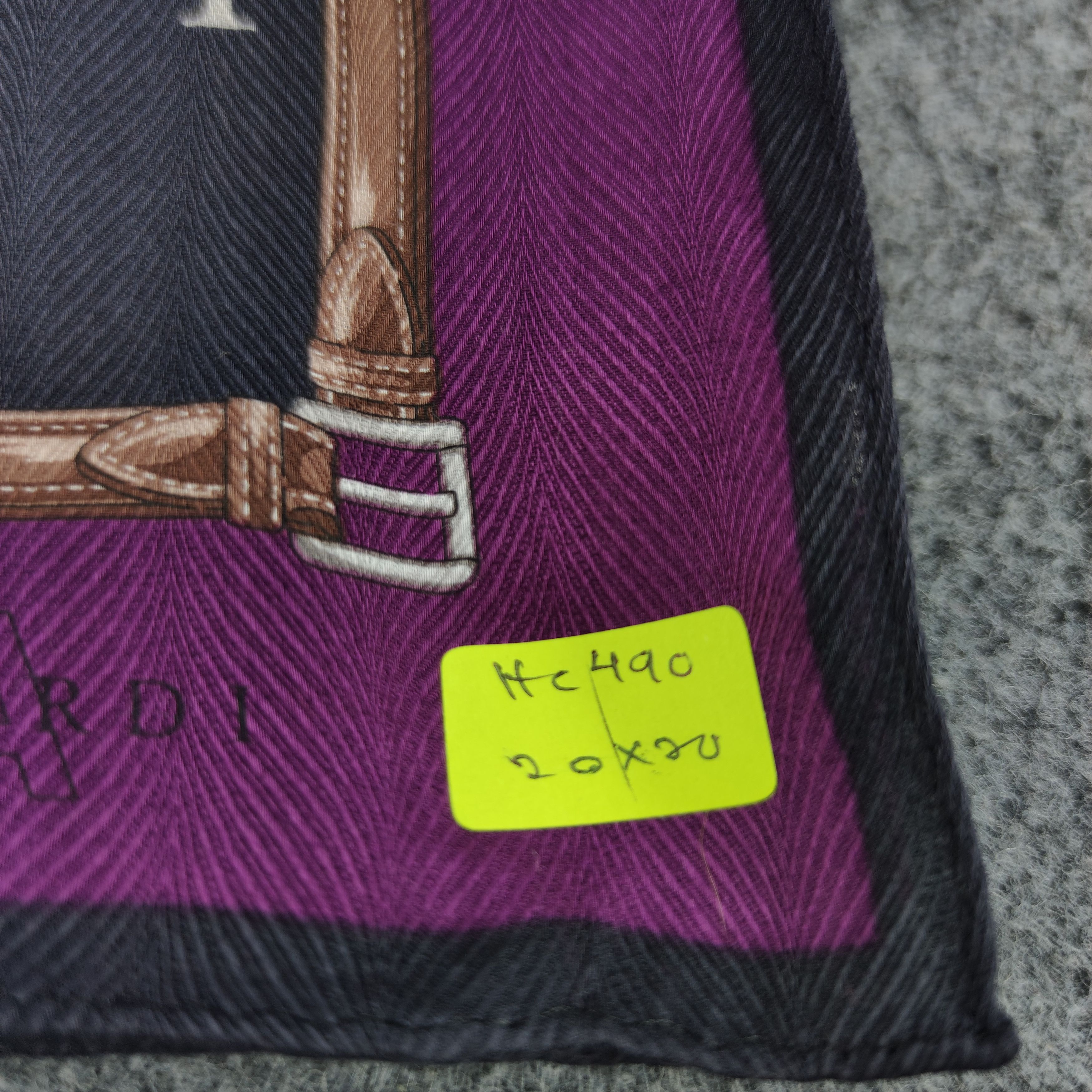 Trussardi Trussardi Handkerchief/Neckerchief/Bandana Size ONE SIZE - 5 Thumbnail