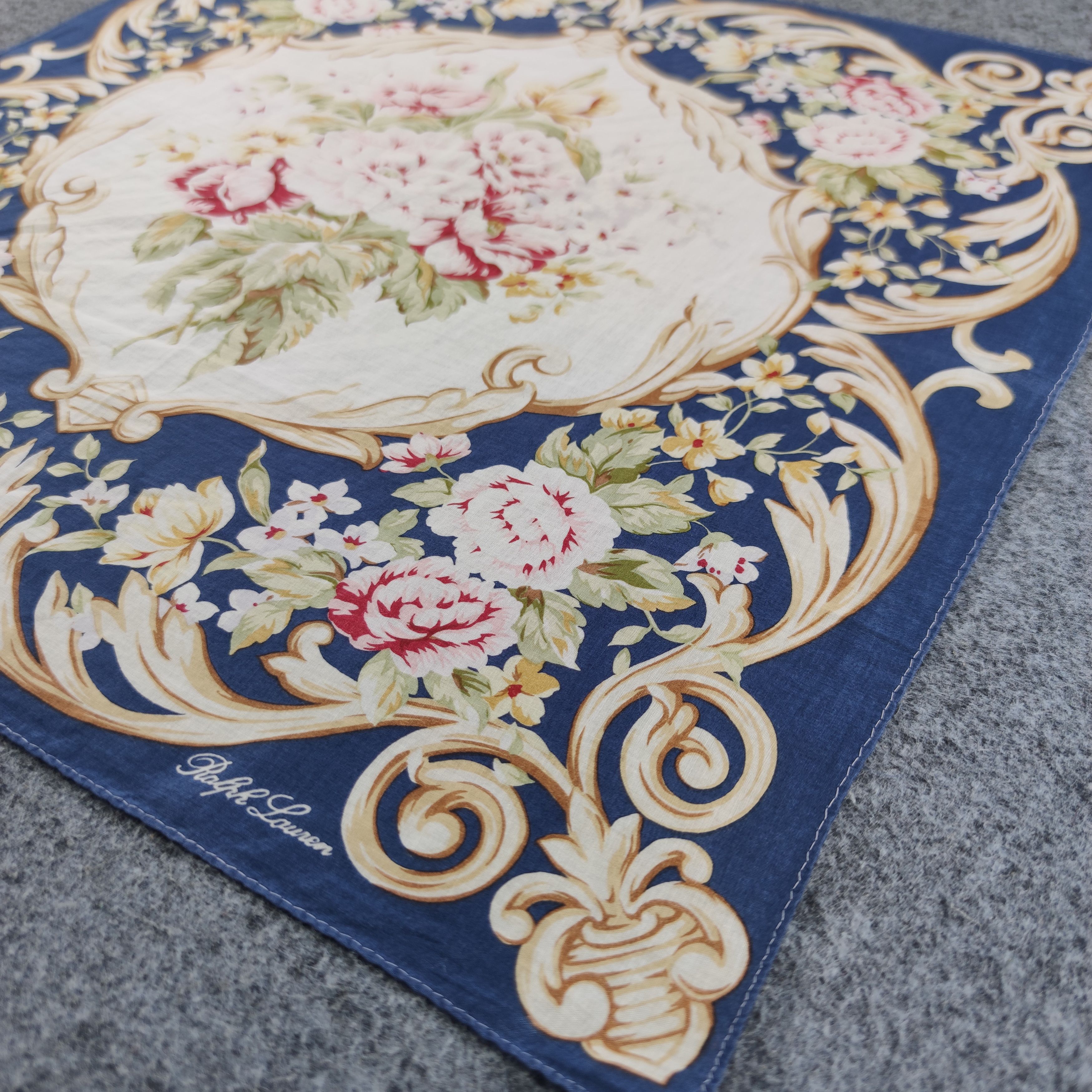 Ralph Lauren Ralph Lauren Handkerchief/Neckerchief/Bandana Size ONE SIZE - 3 Thumbnail