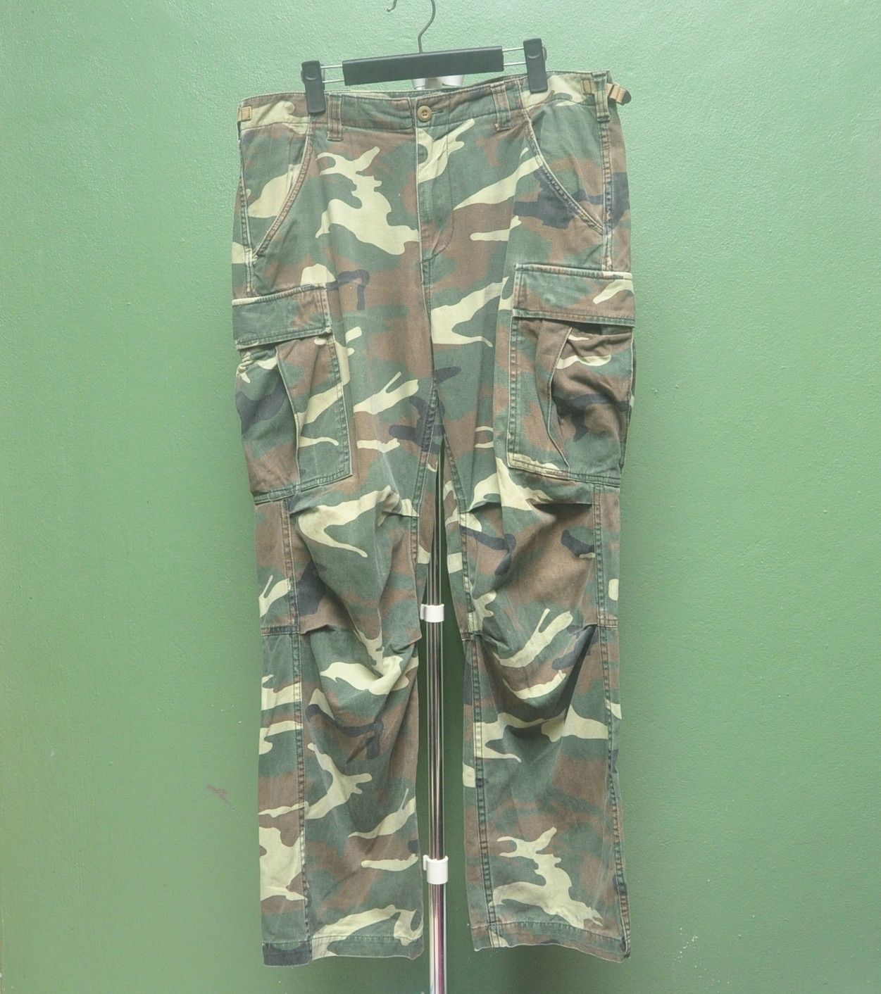Avirex Avirex Japanese Tokyo Style Fashion Army Green Size US 36 / EU 52 - 1 Thumbnail